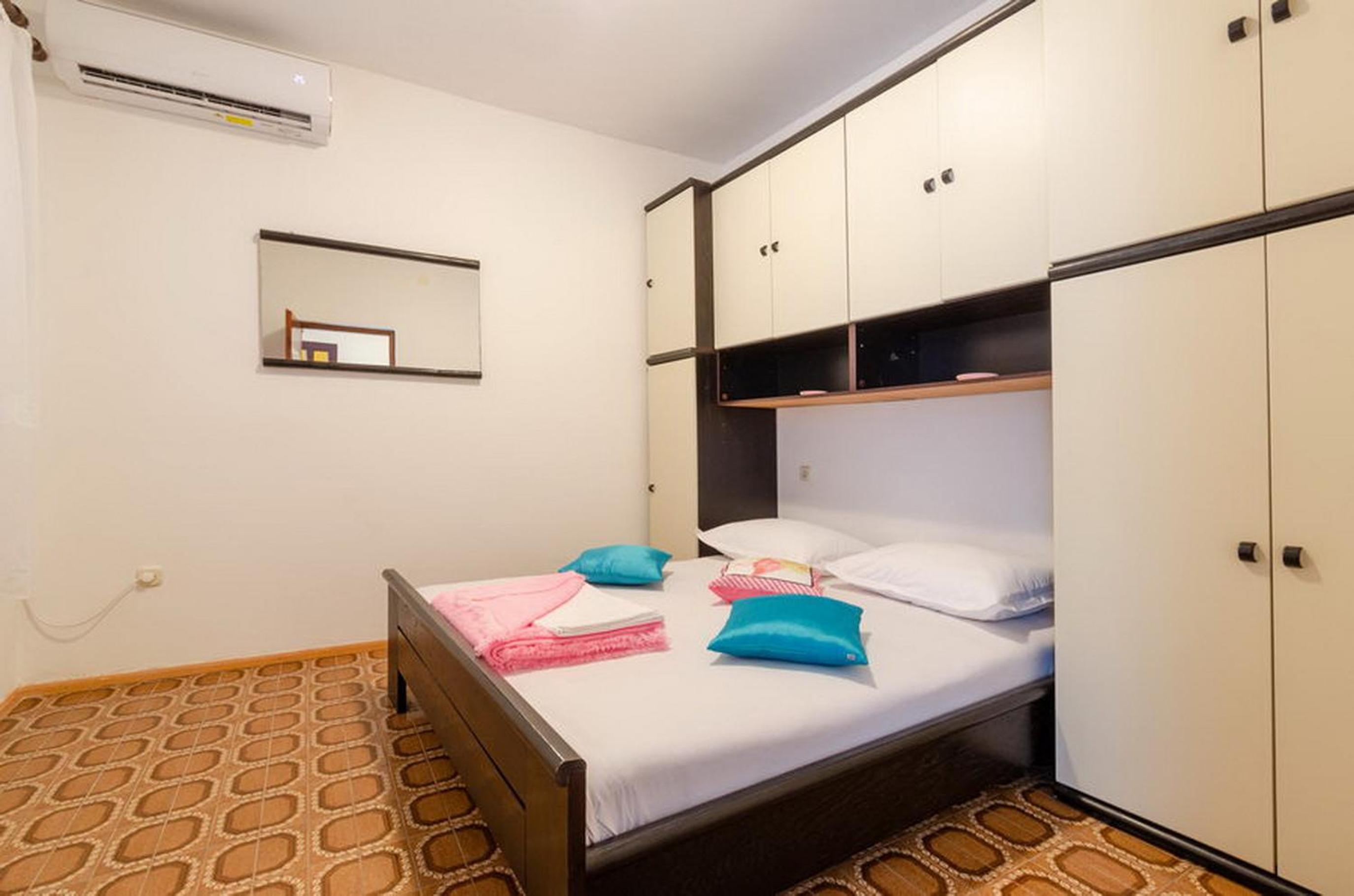 One Bedroom Apartment with Terrace and City View