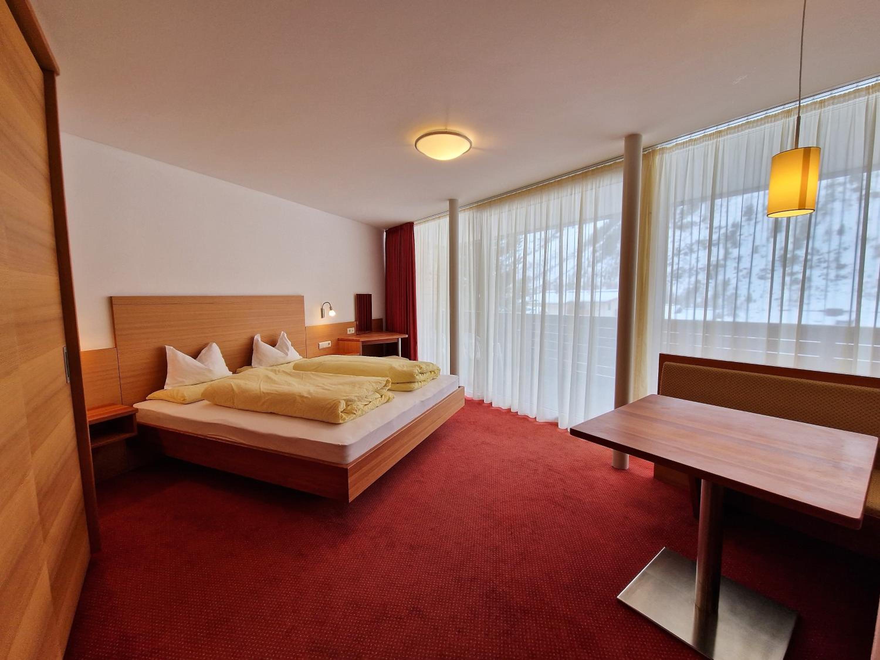 Double Room - Photo 24