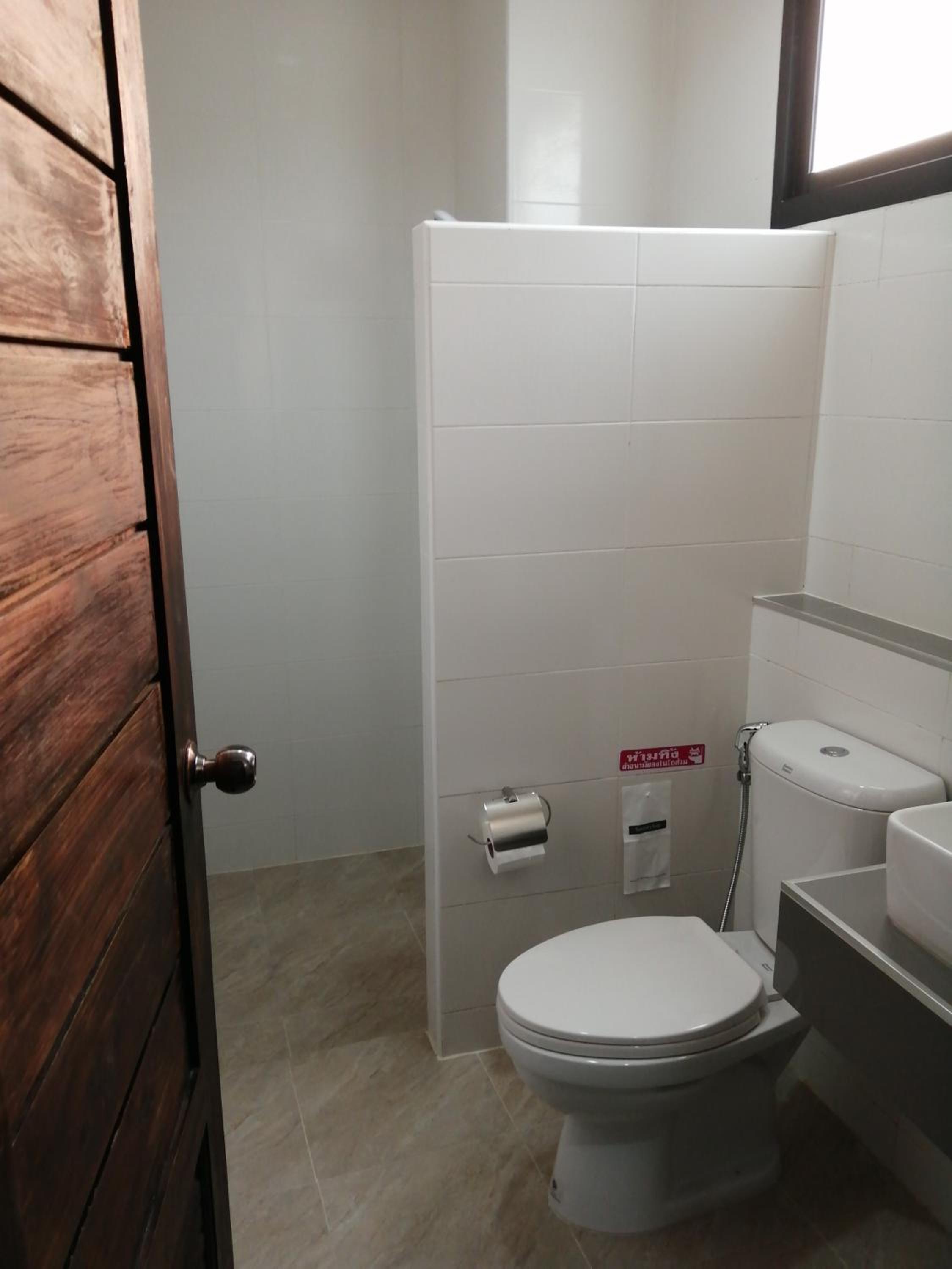 Standard Twin Room photo 2