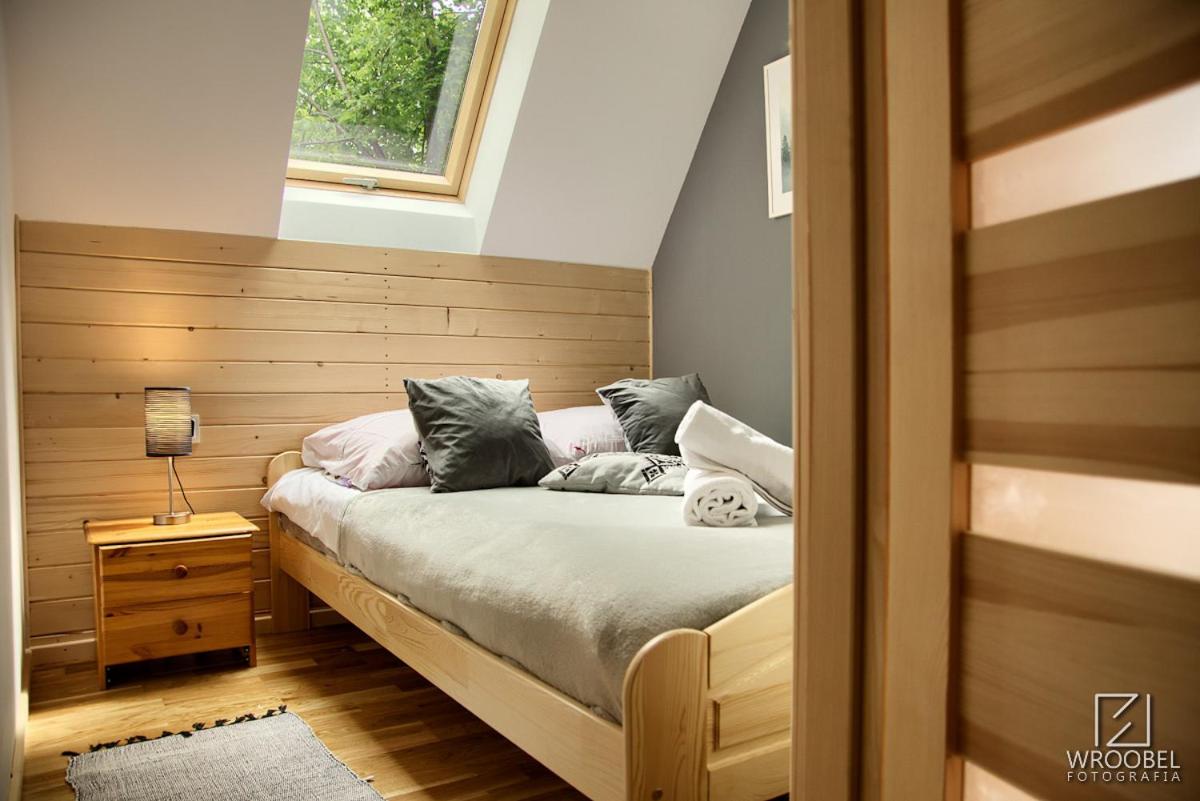 Four-Bedroom House - Photo 8