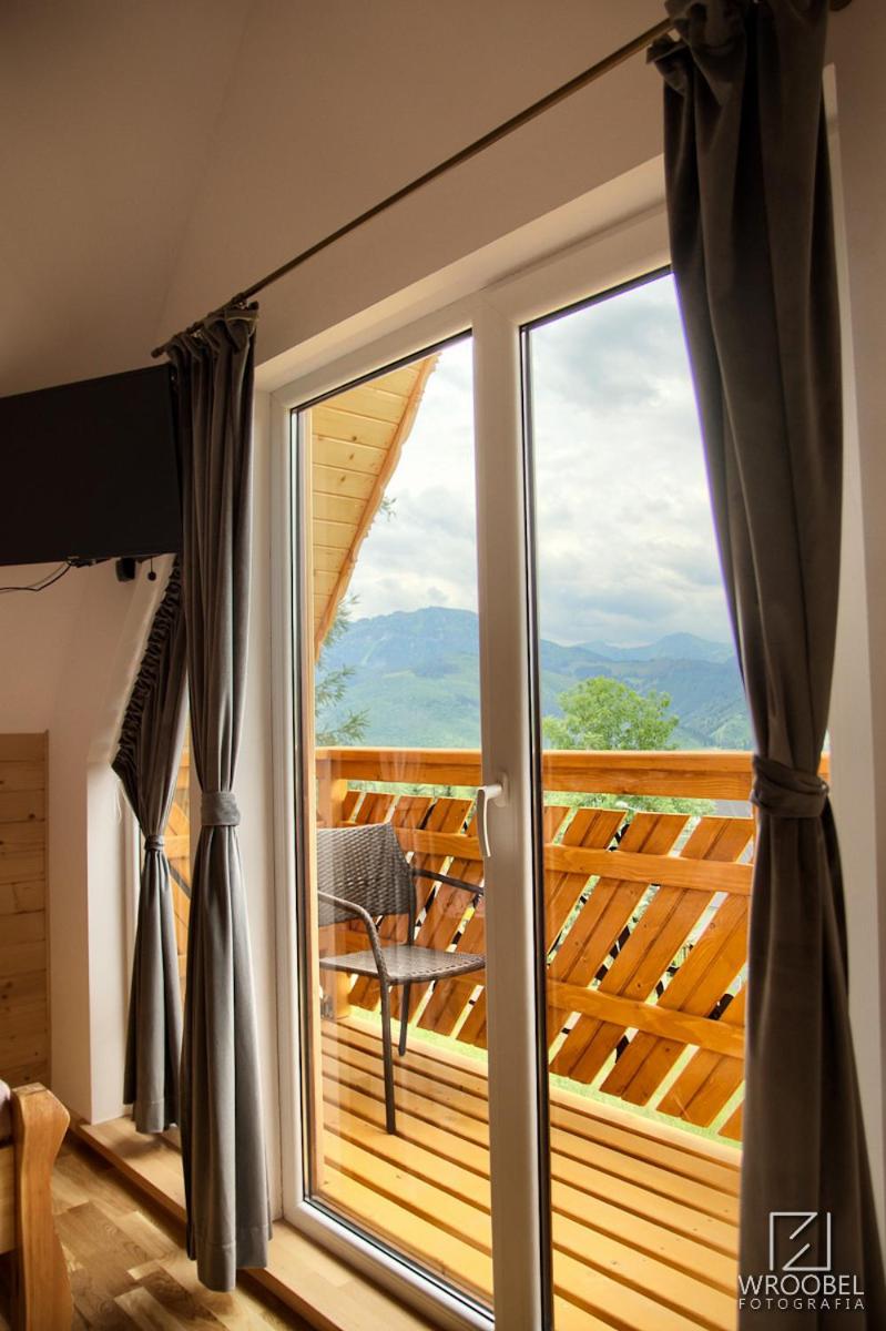 Four-Bedroom House - Photo 10