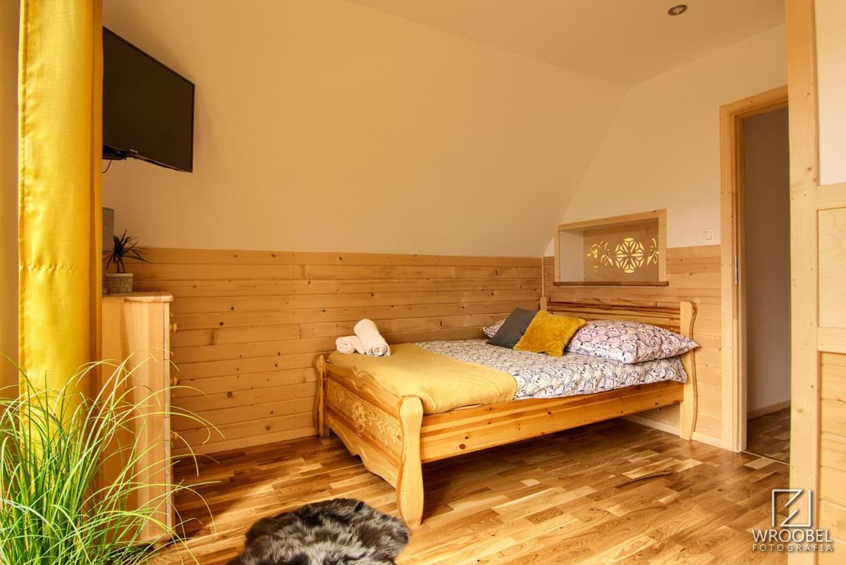 Four-Bedroom House - Photo 16