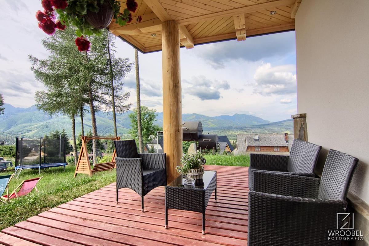 Four-Bedroom House - Photo 36