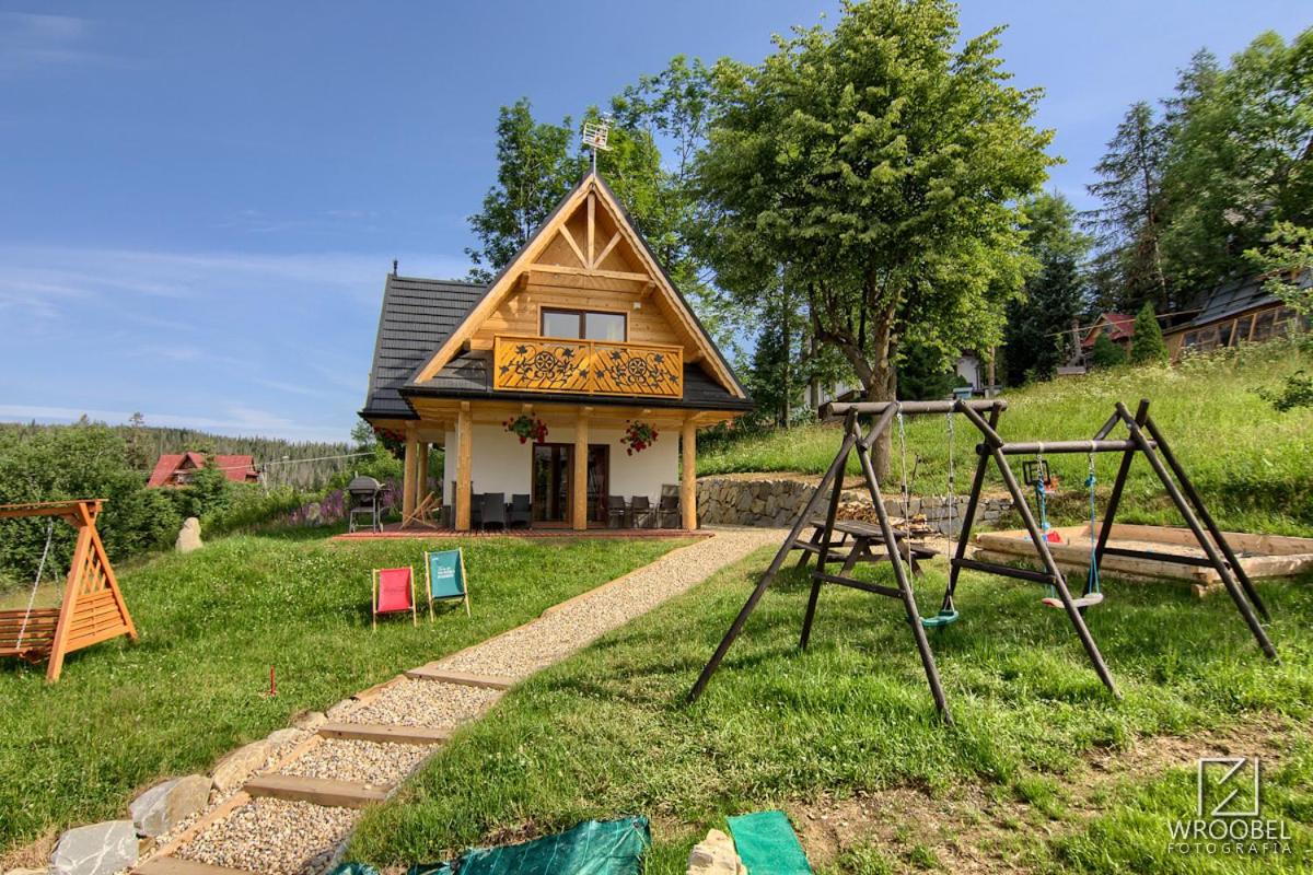 Four-Bedroom House - Photo 43