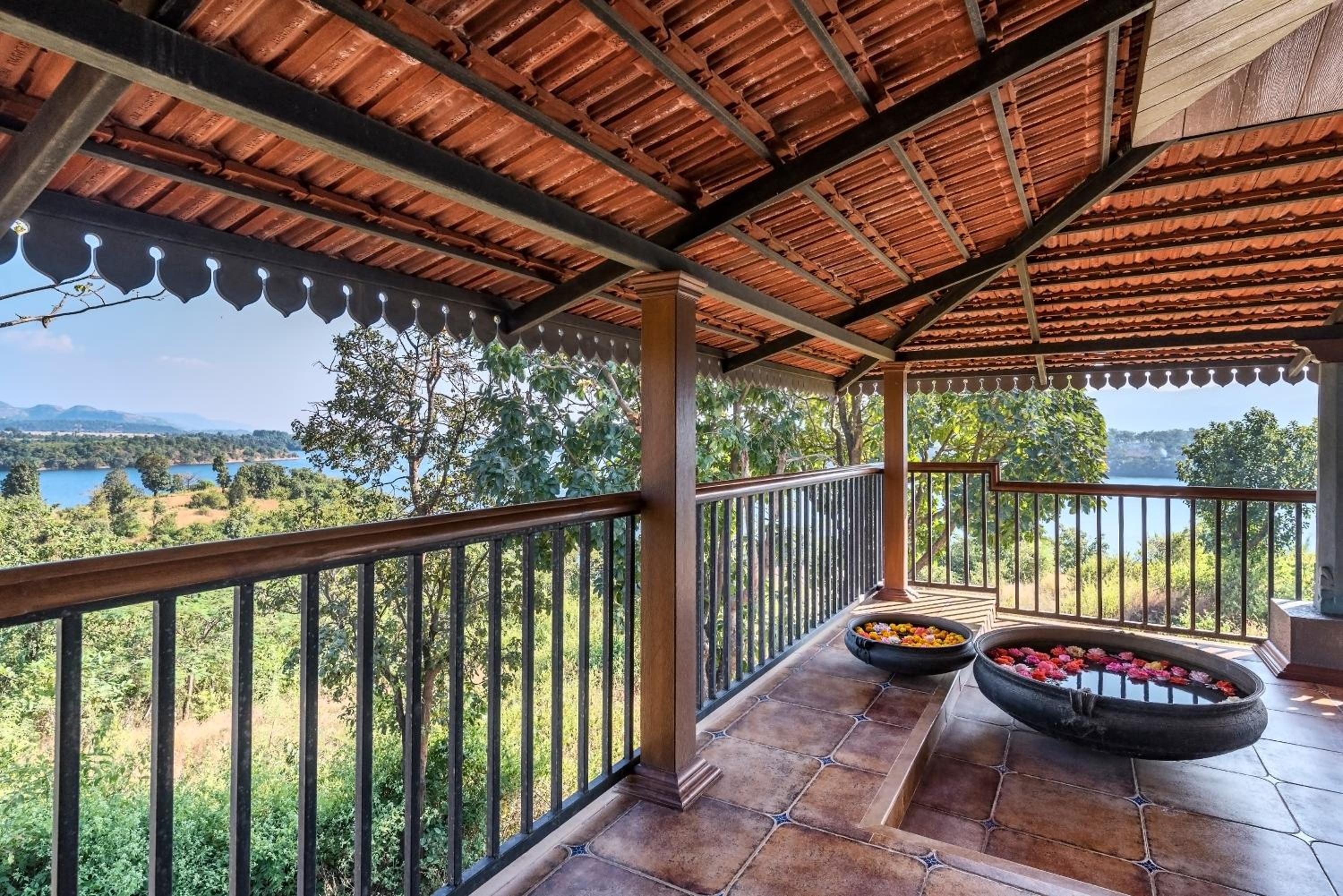 Three-Bedroom Villa photo 3