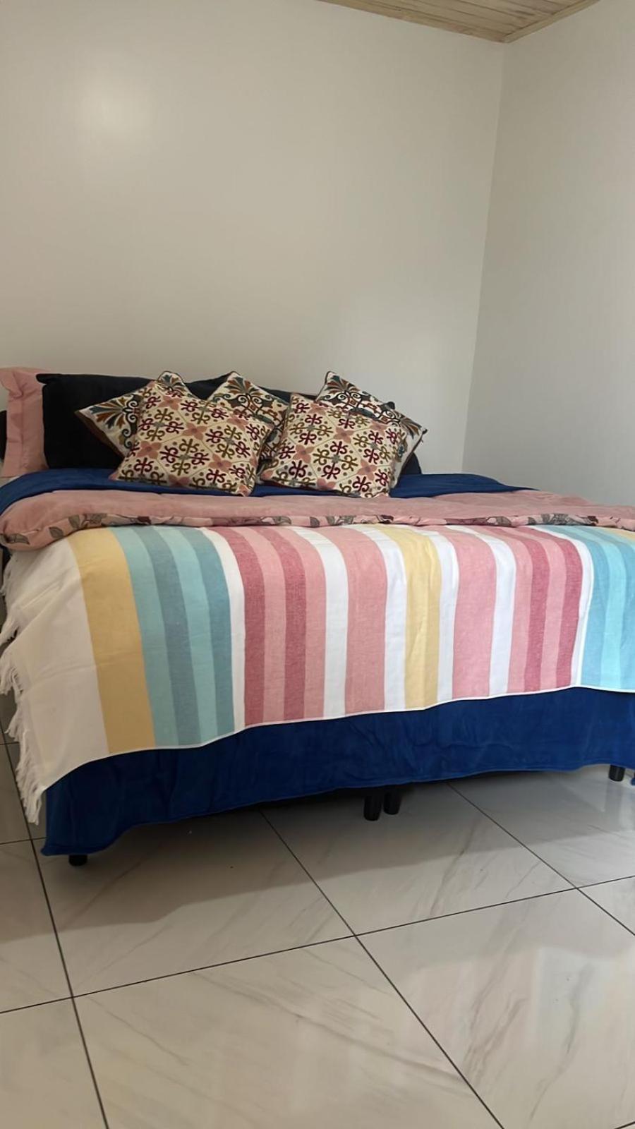 Standard Queen Room photo 1