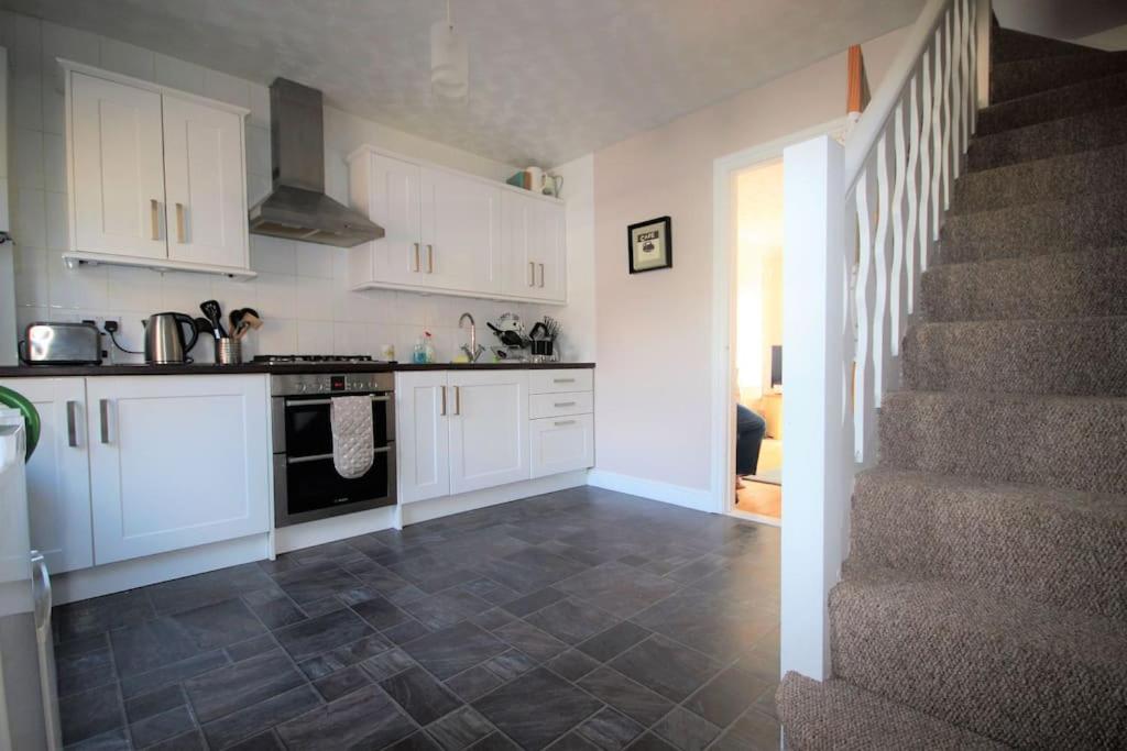 Two-Bedroom House photo 3