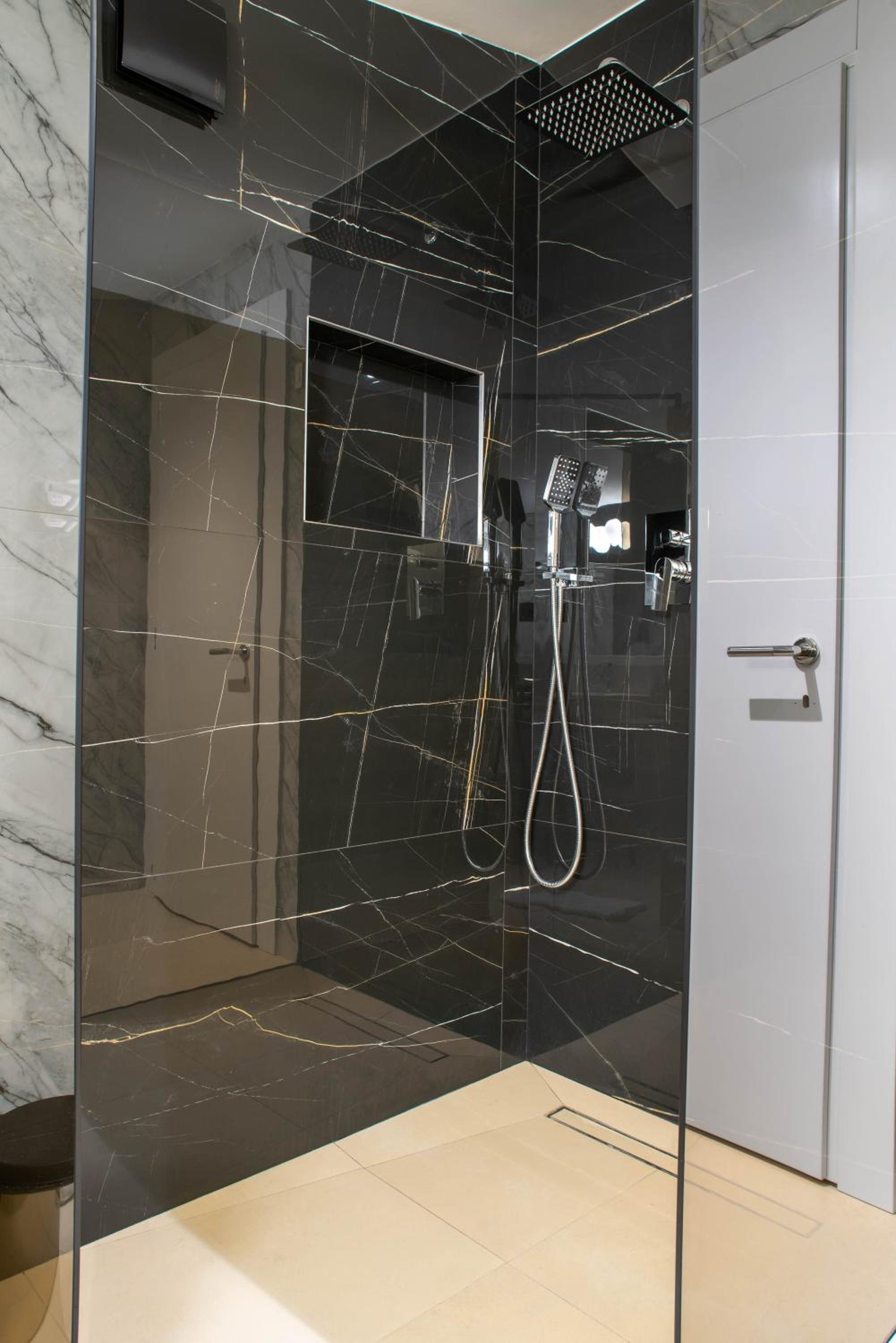 Superior Apartment - Photo 30