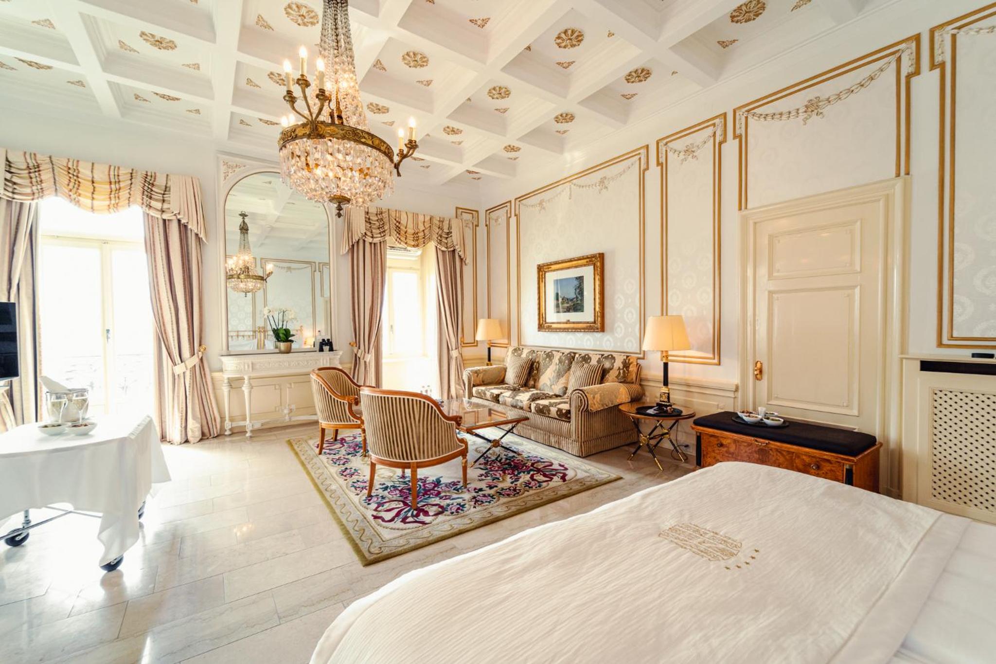 Ritz Suite With Lake View