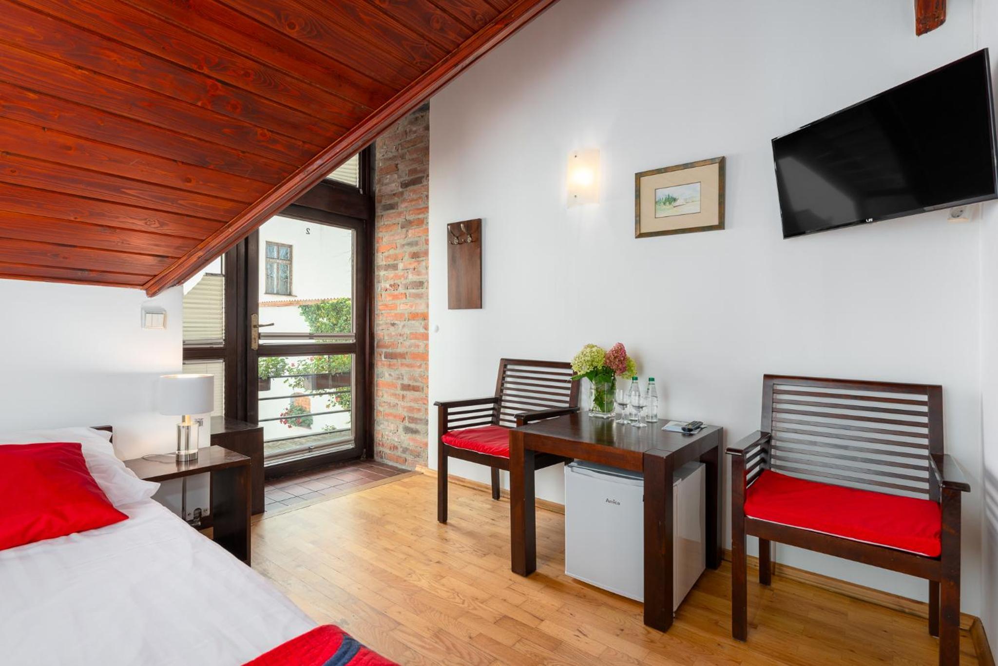 Standard Triple Room - Photo 5