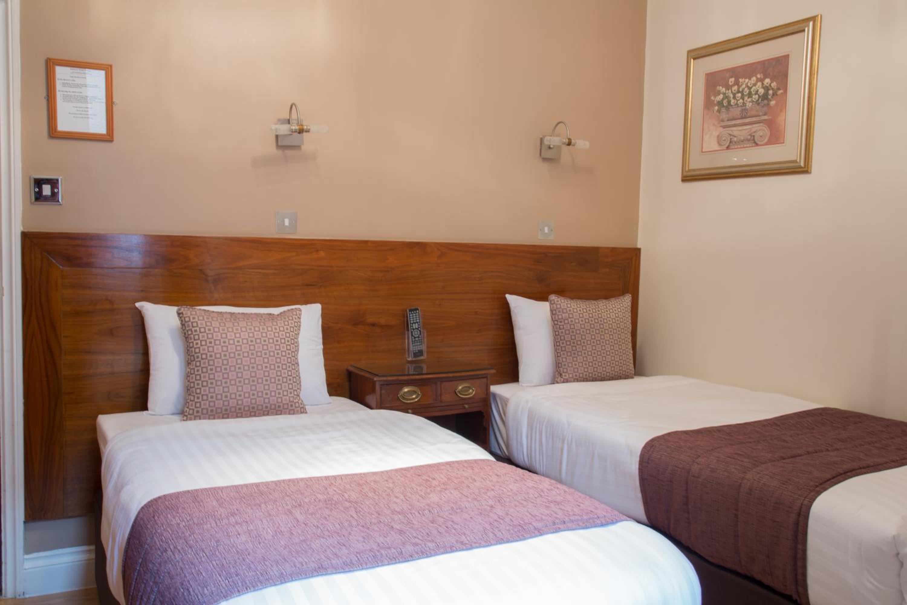 Twin Room photo 1