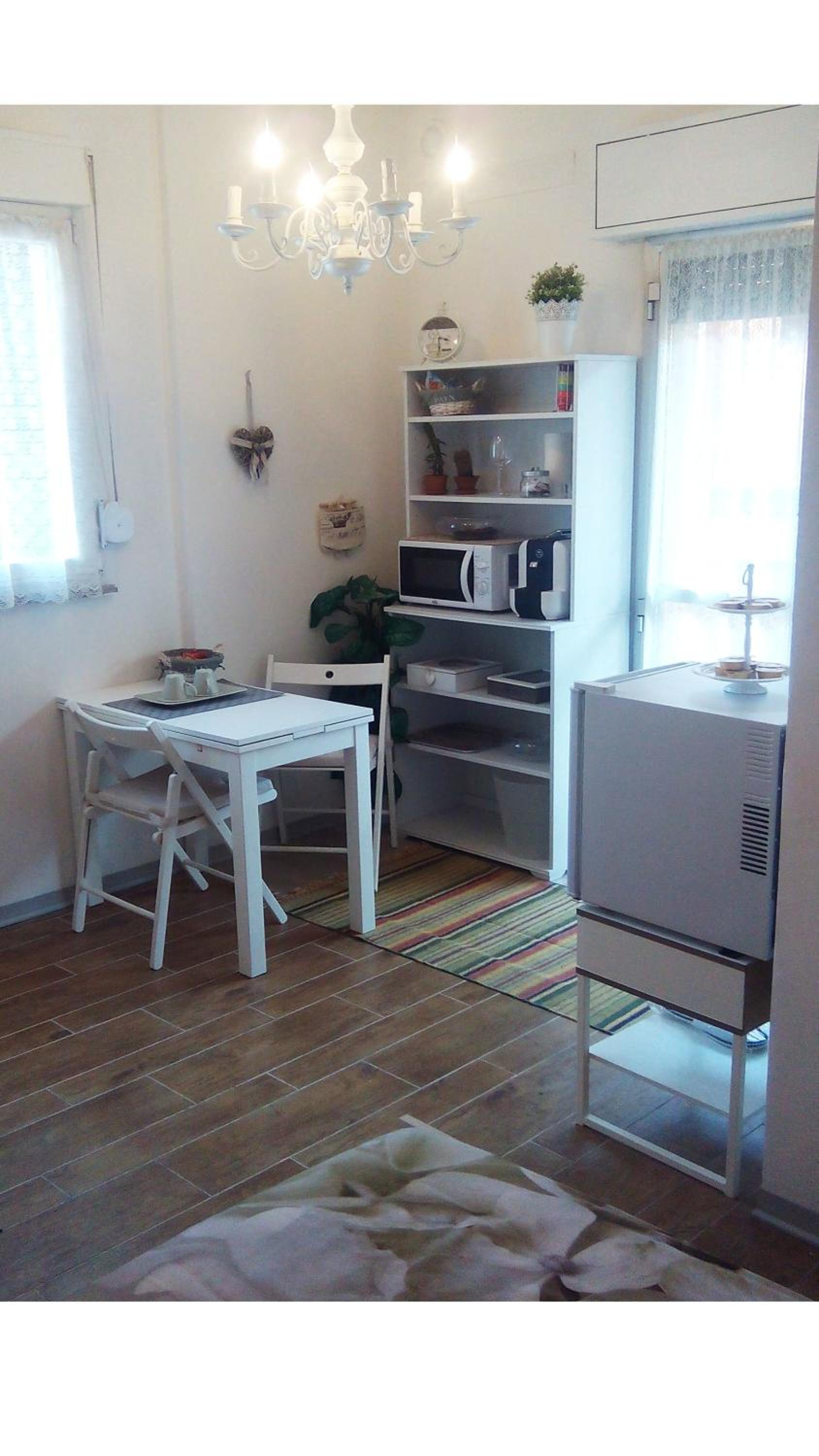 Double Room with Private Bathroom - Photo 4