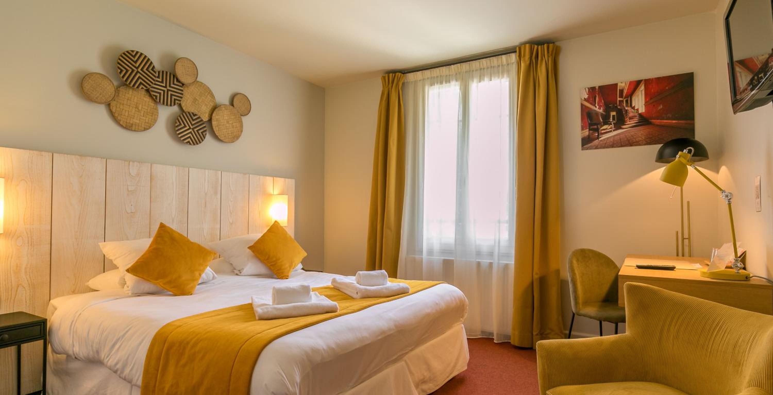 Queen-Size Superior Double Room - Photo 6