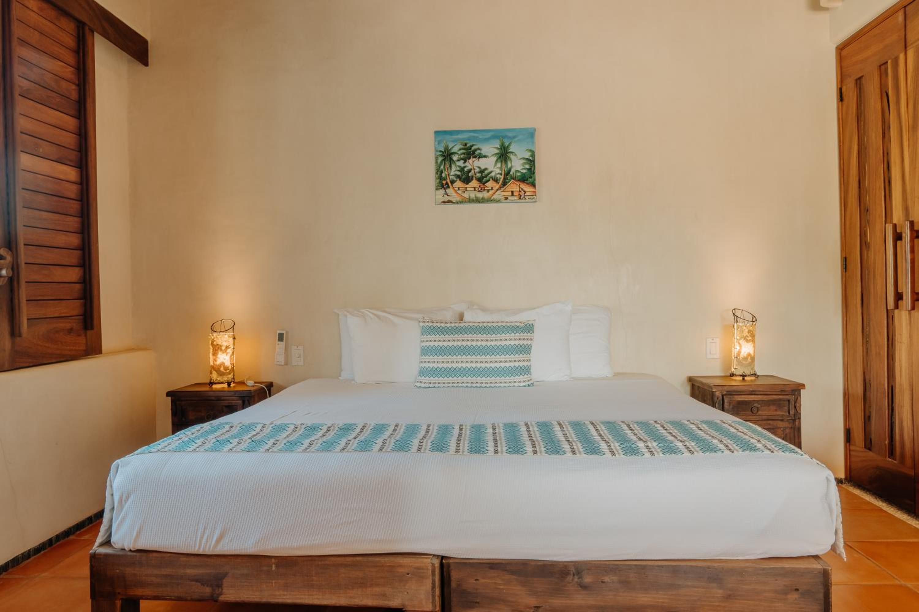 Three-Bedroom Villa photo 3