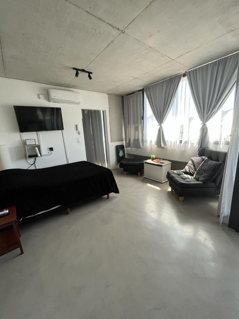 Apartment with Balcony photo 1