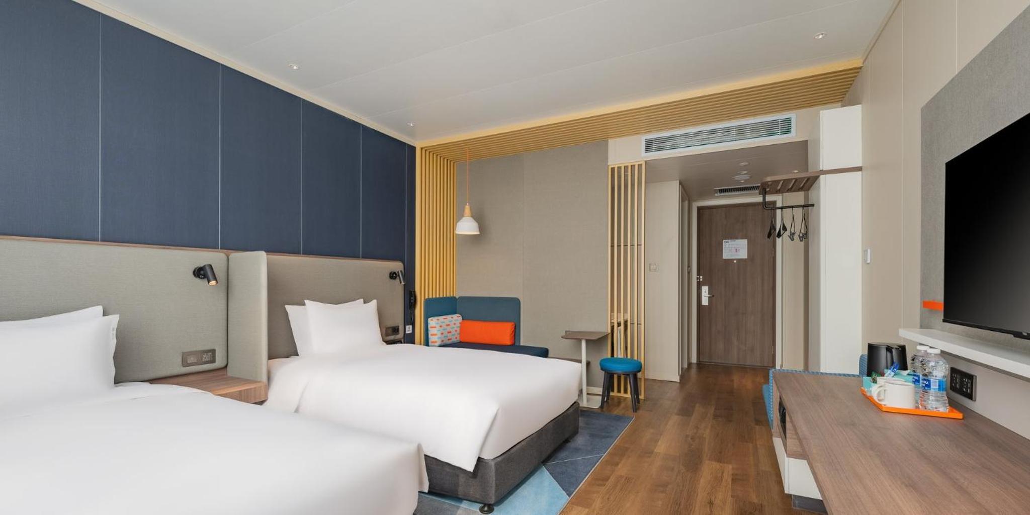 Standard Twin Room - Photo 3