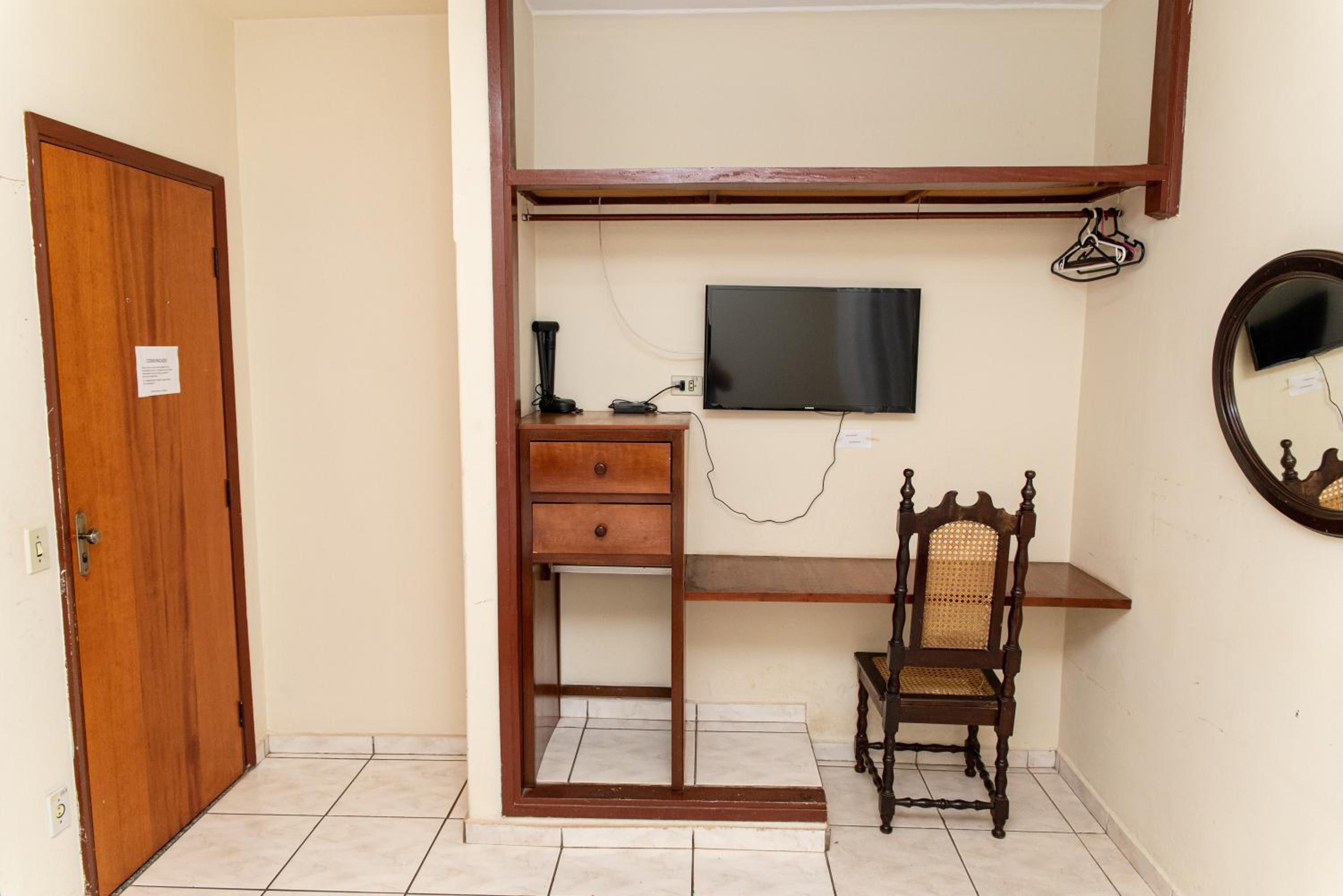 Double or Twin Room photo 1