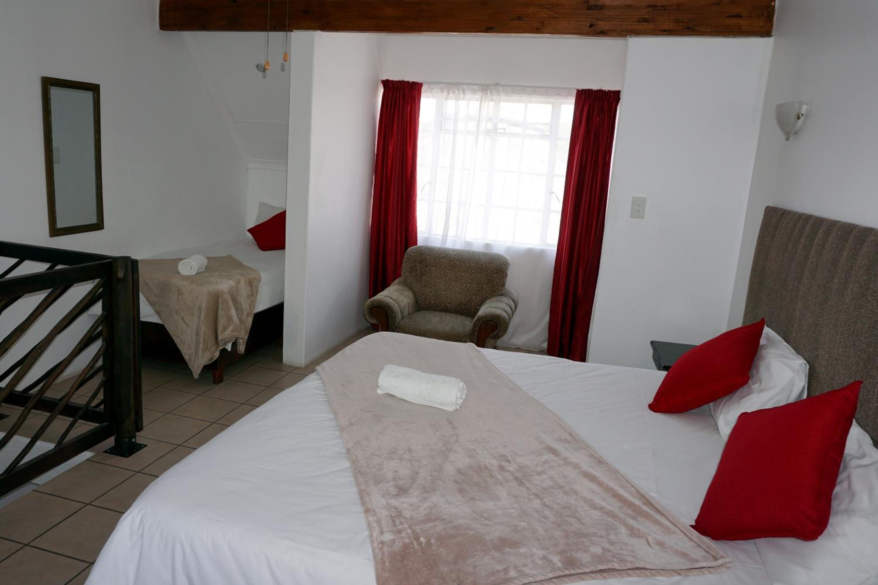 Superior Chalet - Photo 25
