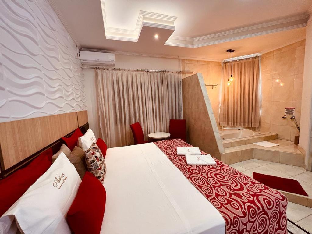 Suite with Spa Bath