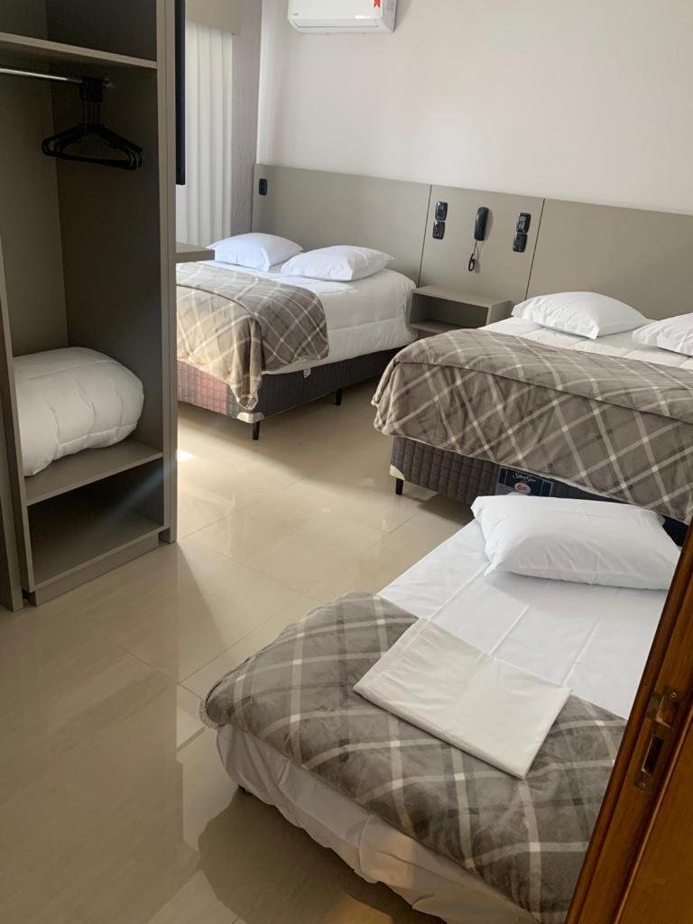 Quadruple Room - Photo 1