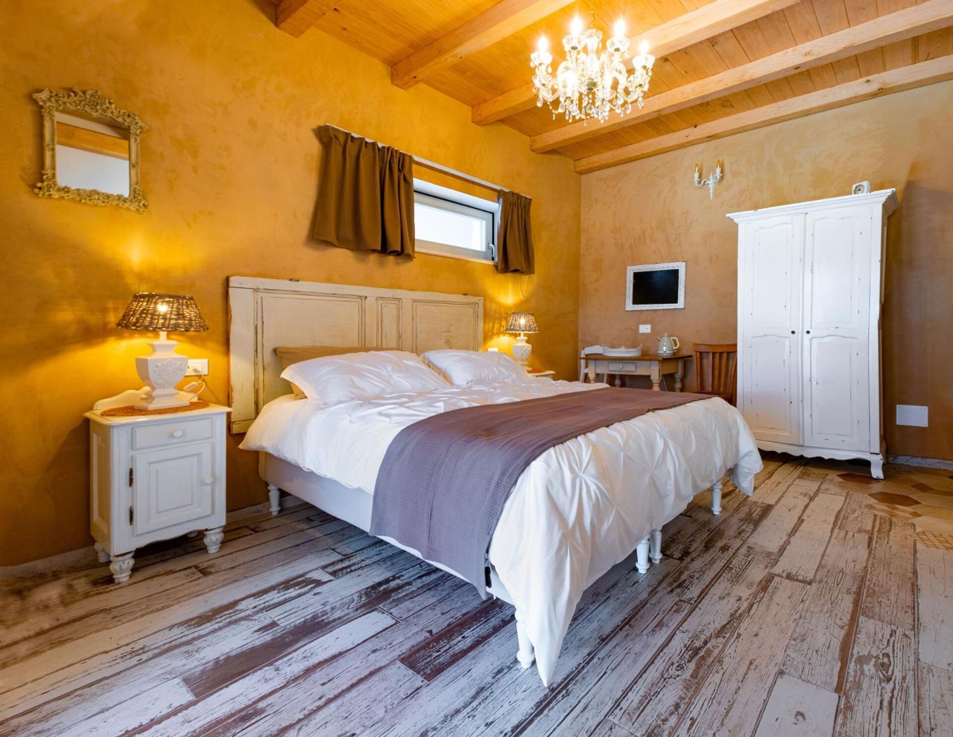 Double Room with Private Bathroom photo 1