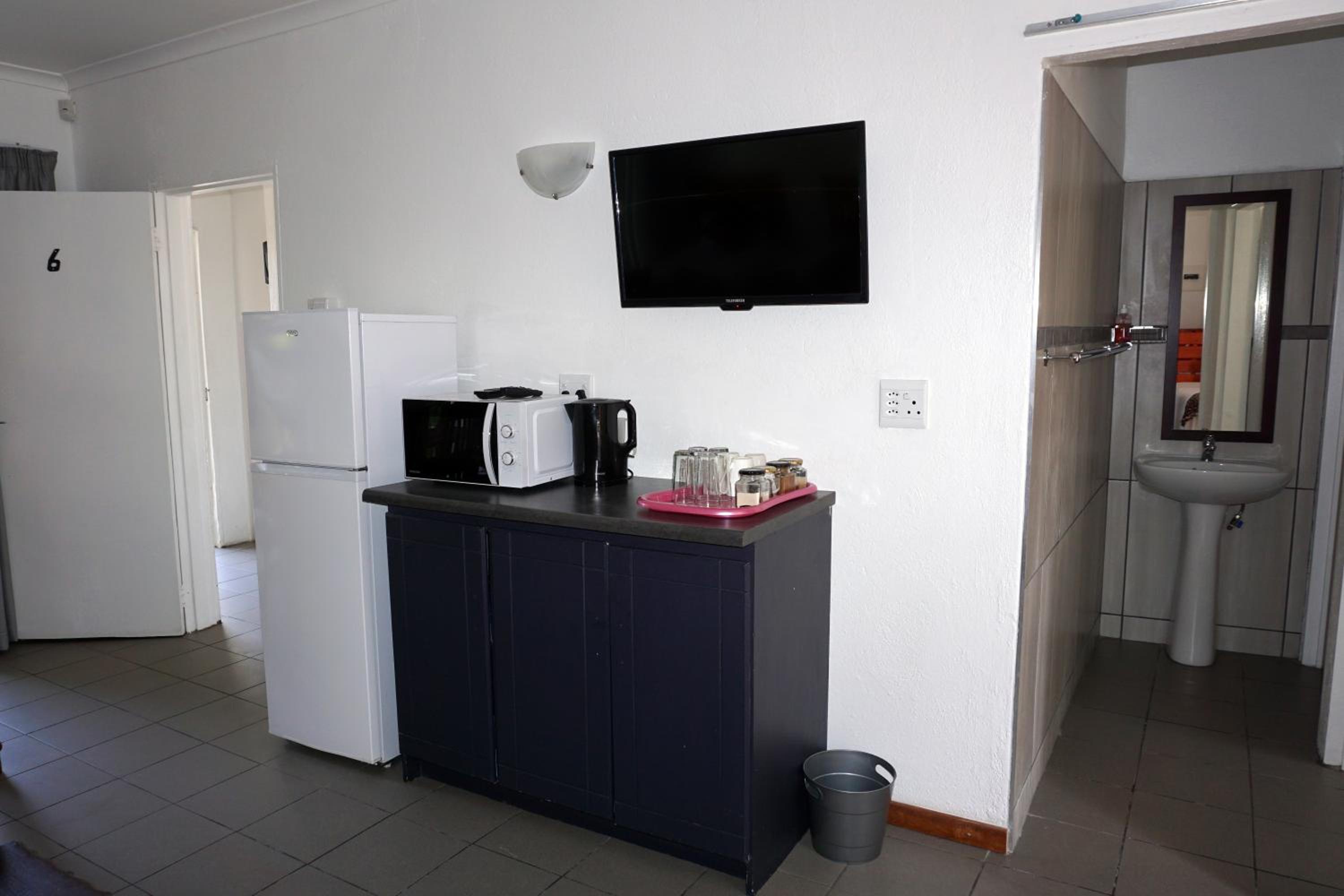 Family Studio - Photo 7