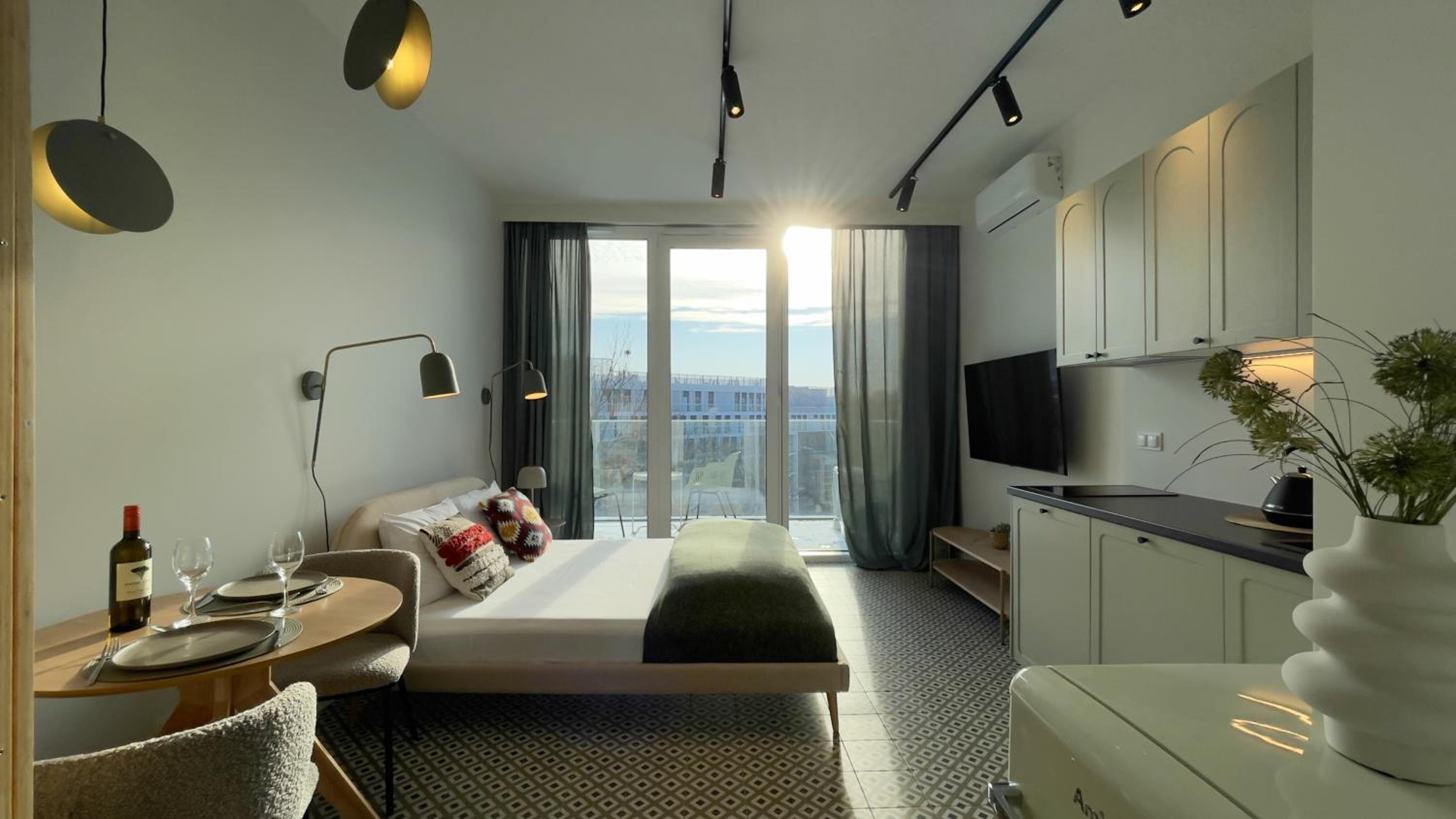 Studio Apartment with City View - Pl. Jana Pawla 32