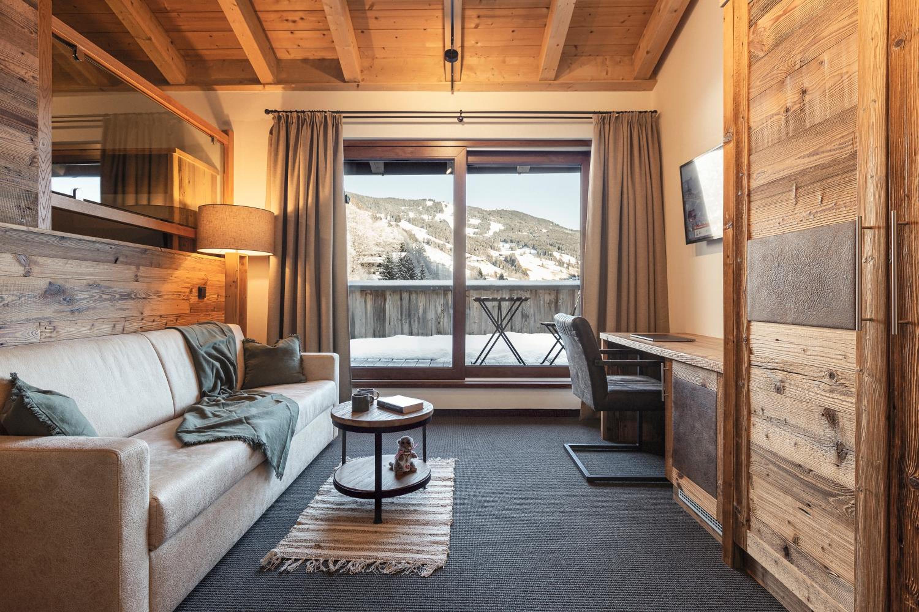 Mezzanine Suite photo 2