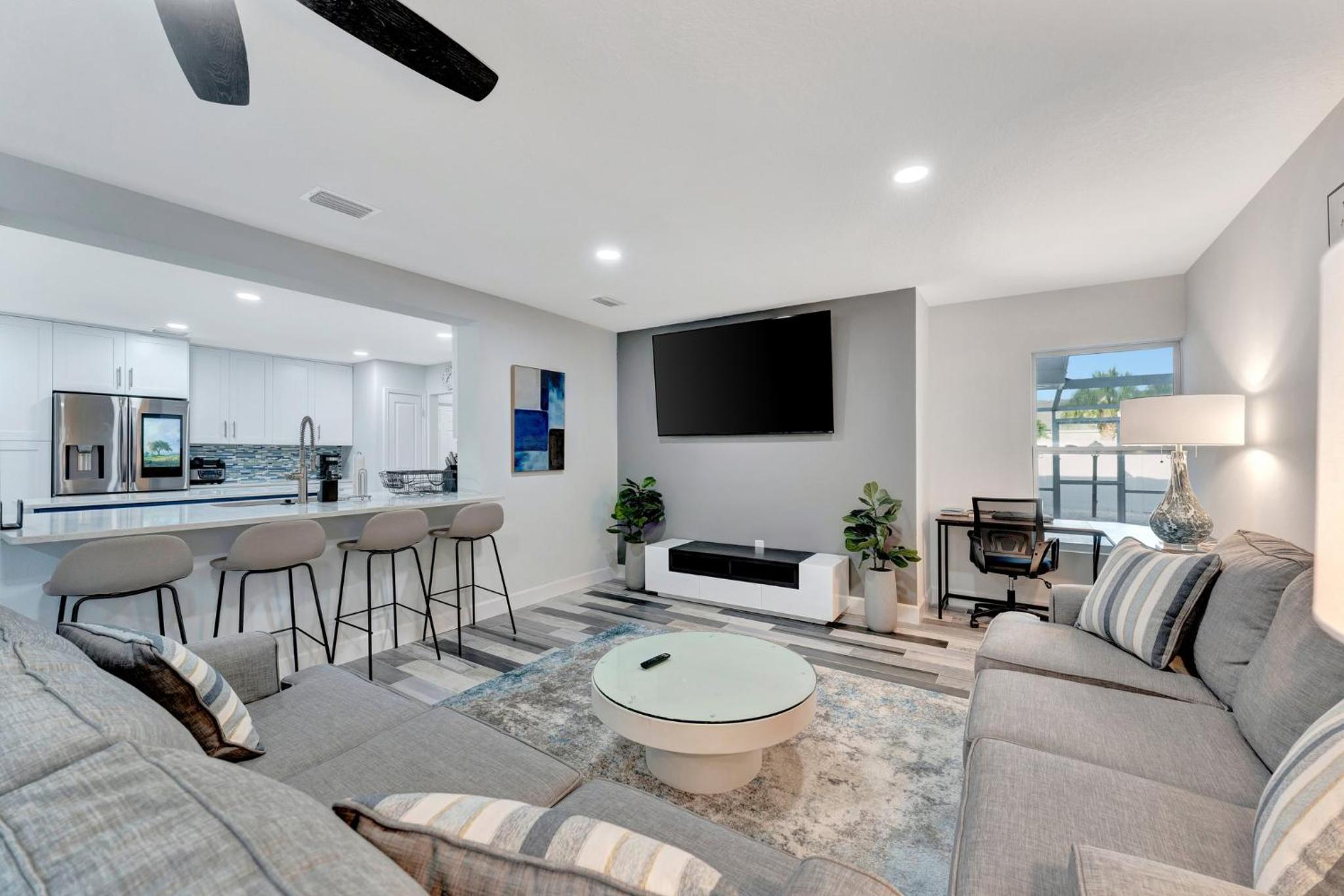 Four-Bedroom House photo 2