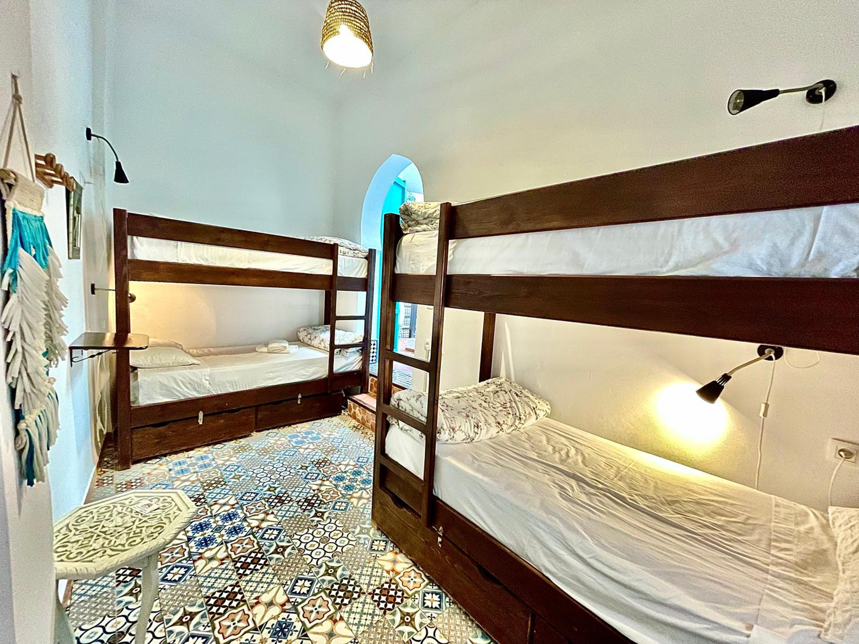 Bed in 4-Bed Dormitory Room photo 2