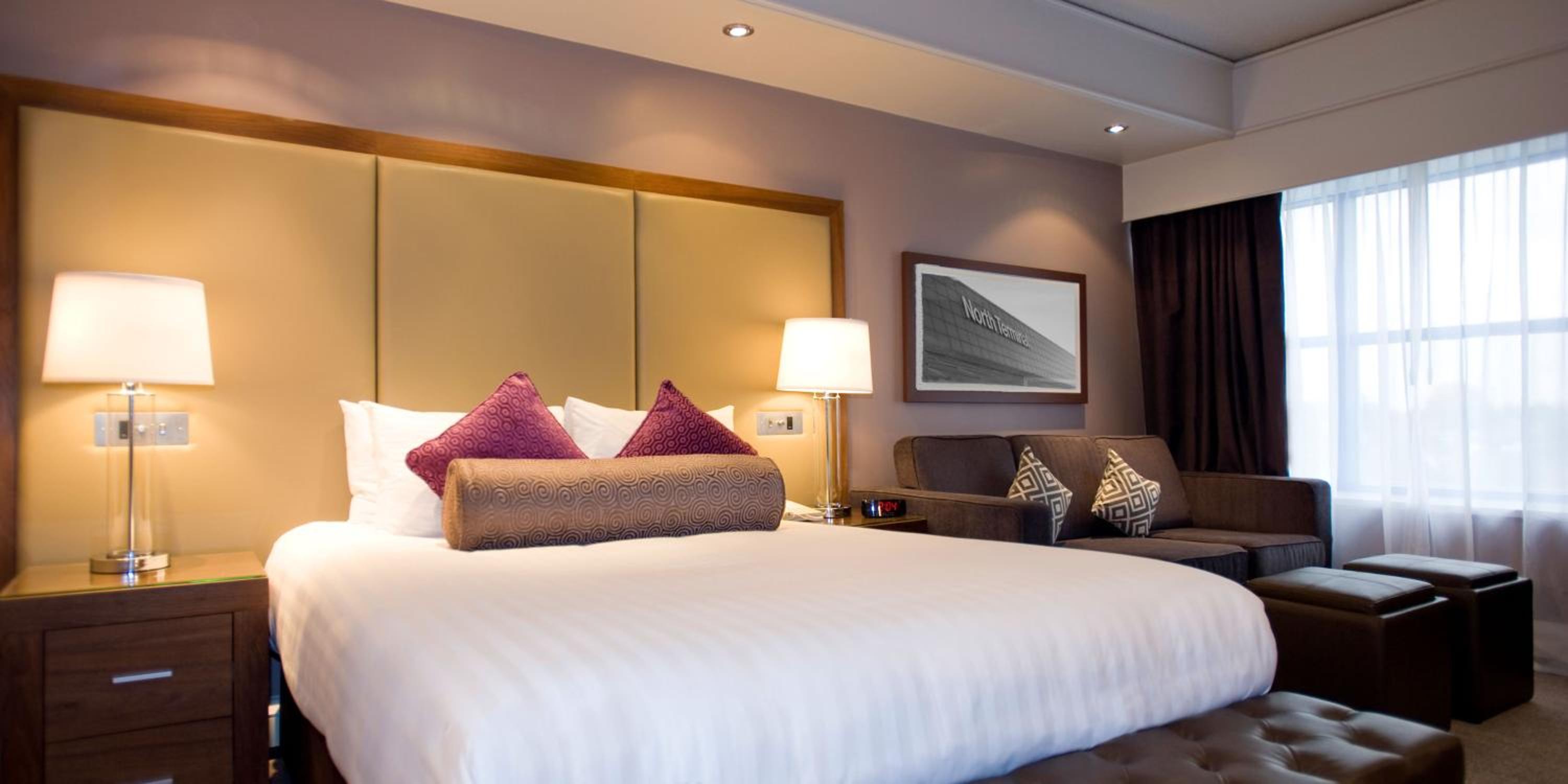 Standard Room, 1 King Bed - Photo 10