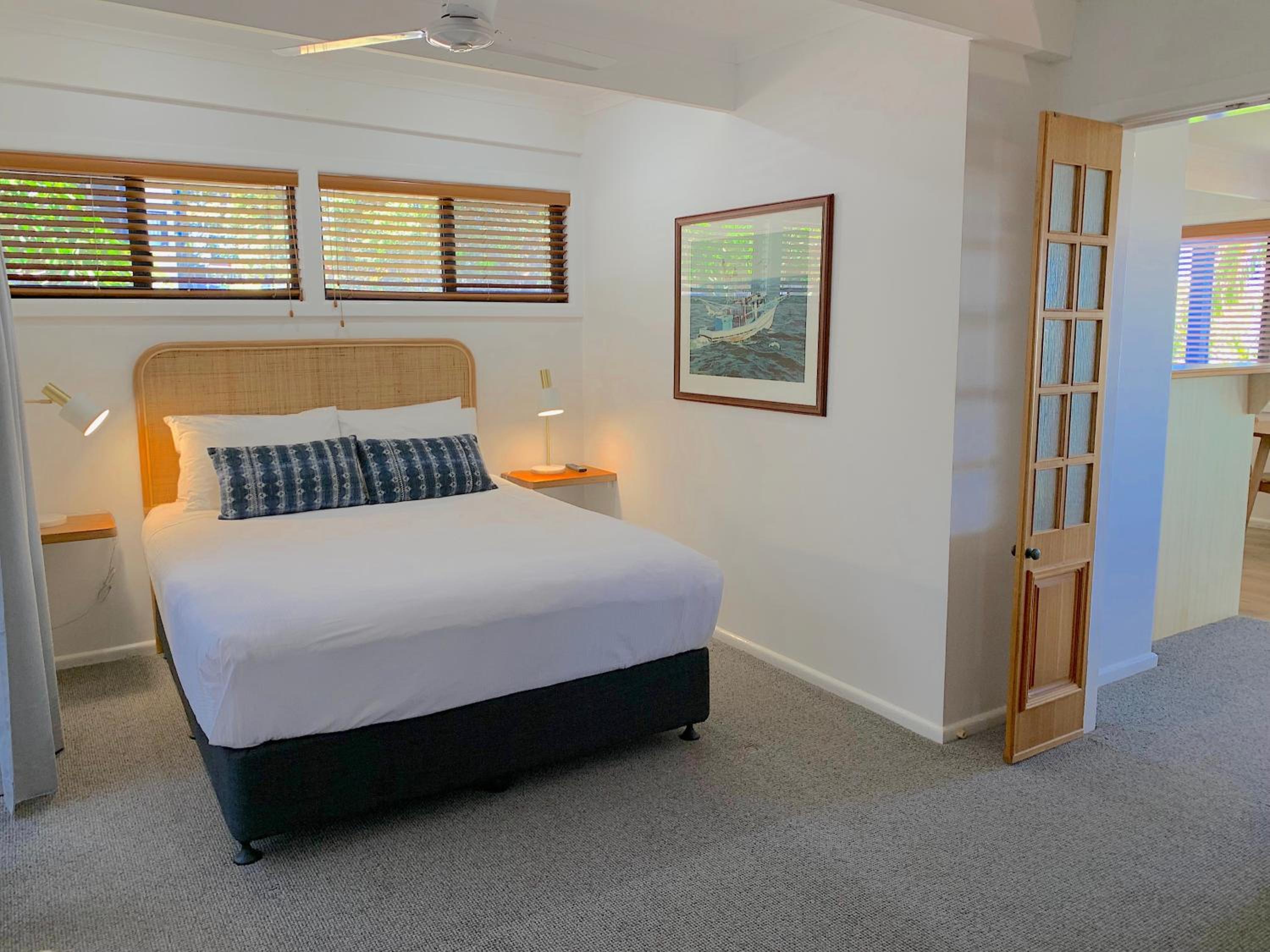 Deluxe Suite with Sea View