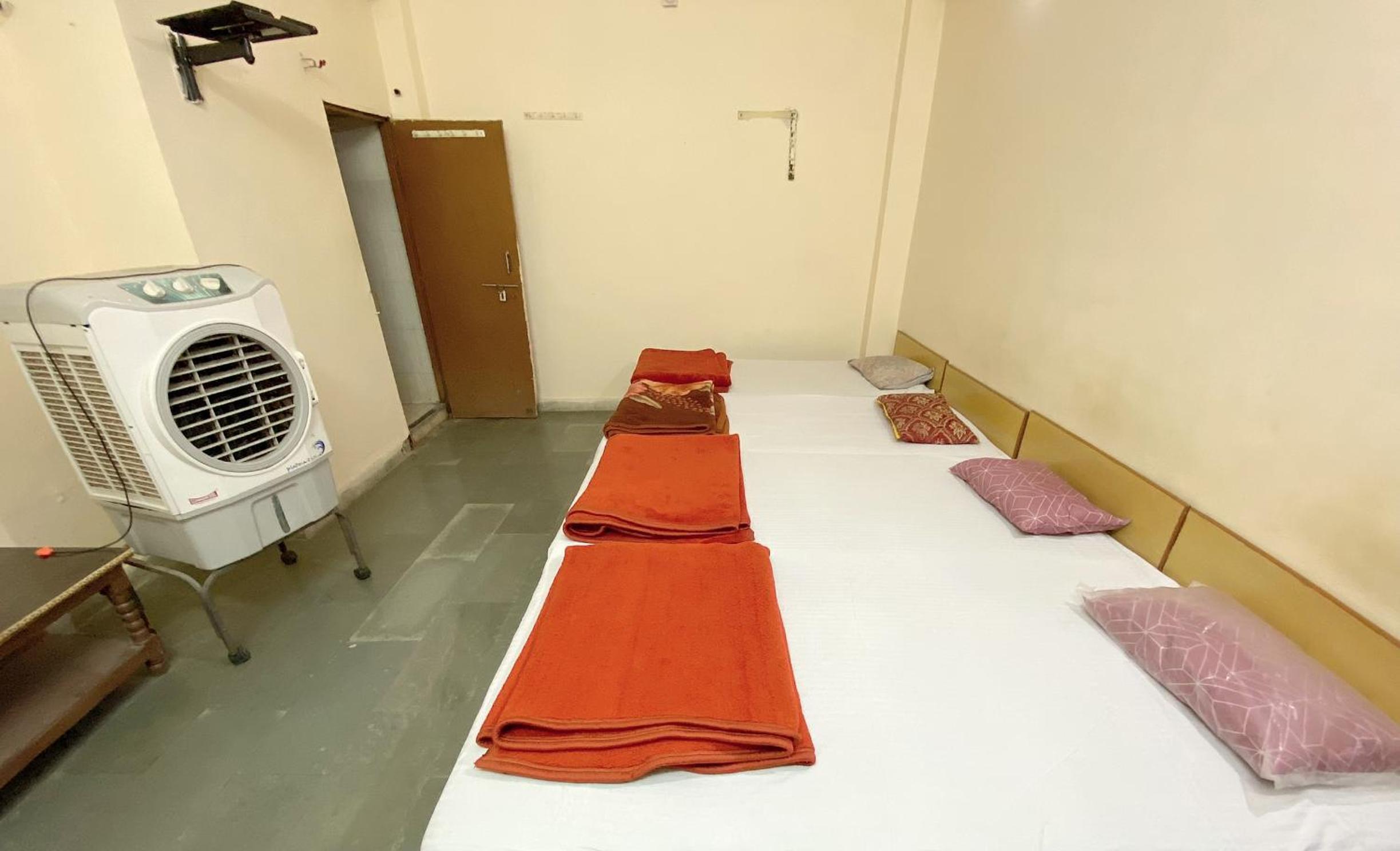 Standard Quadruple Room - Photo 3