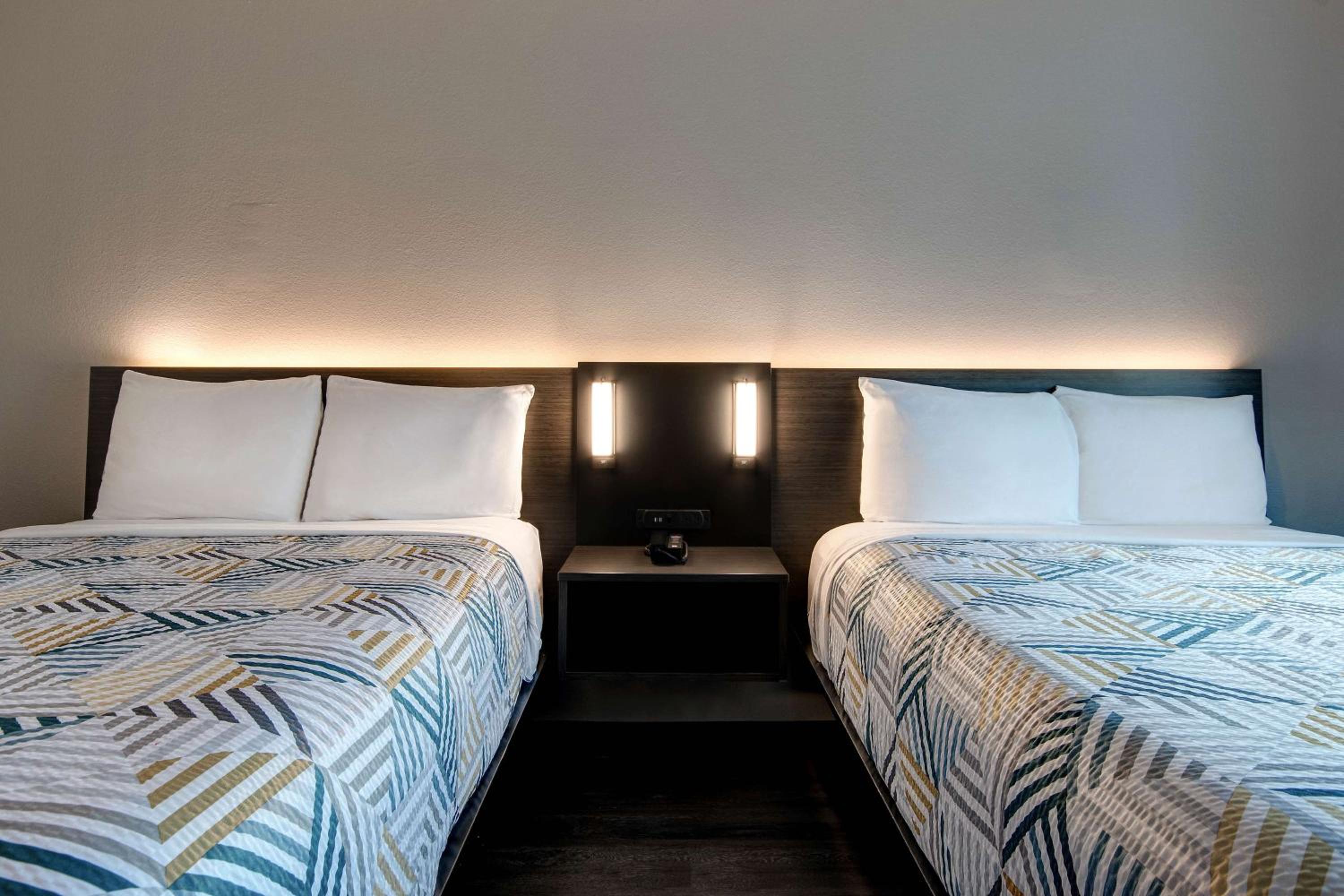 Quadruple Room - Disability Access - Non-Smoking