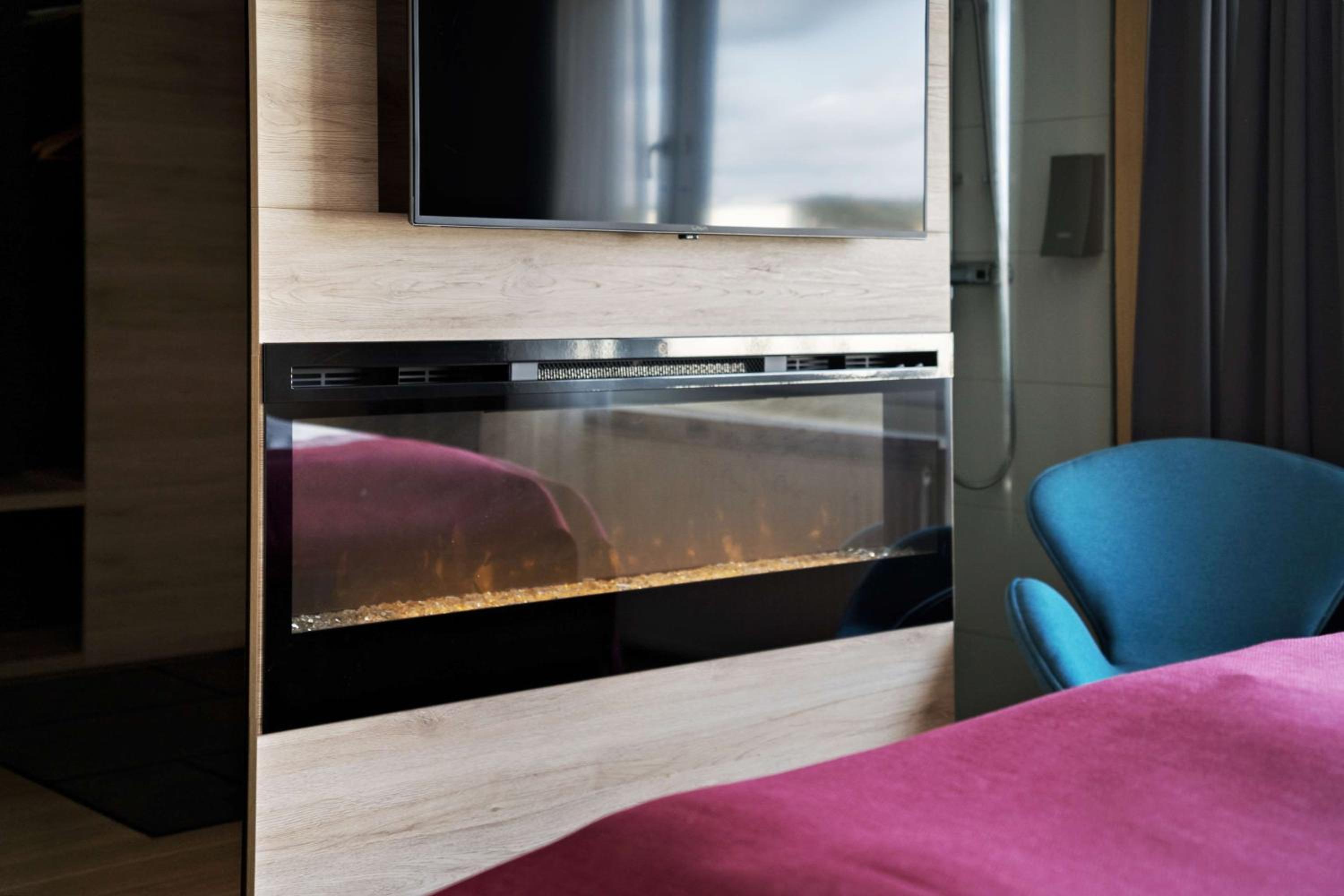 Business King Room - Photo 5