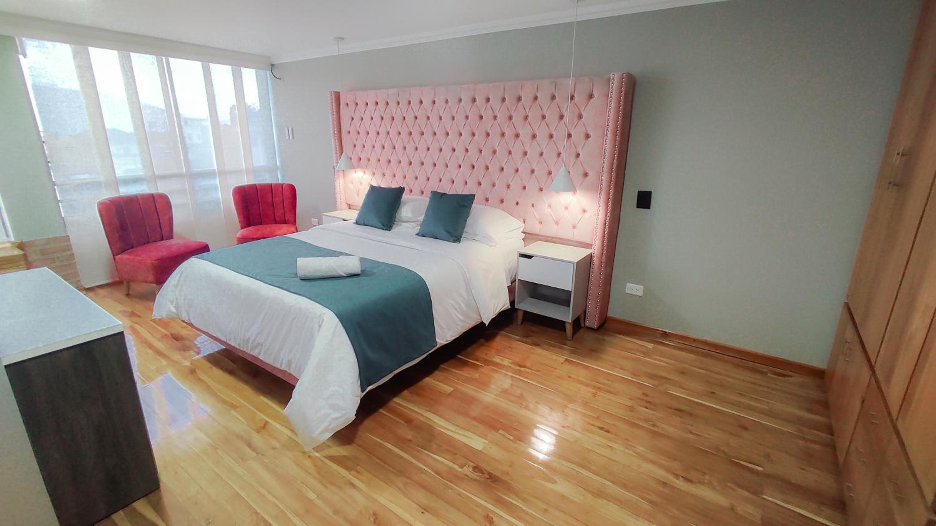 Suite with Spa Bath photo 1