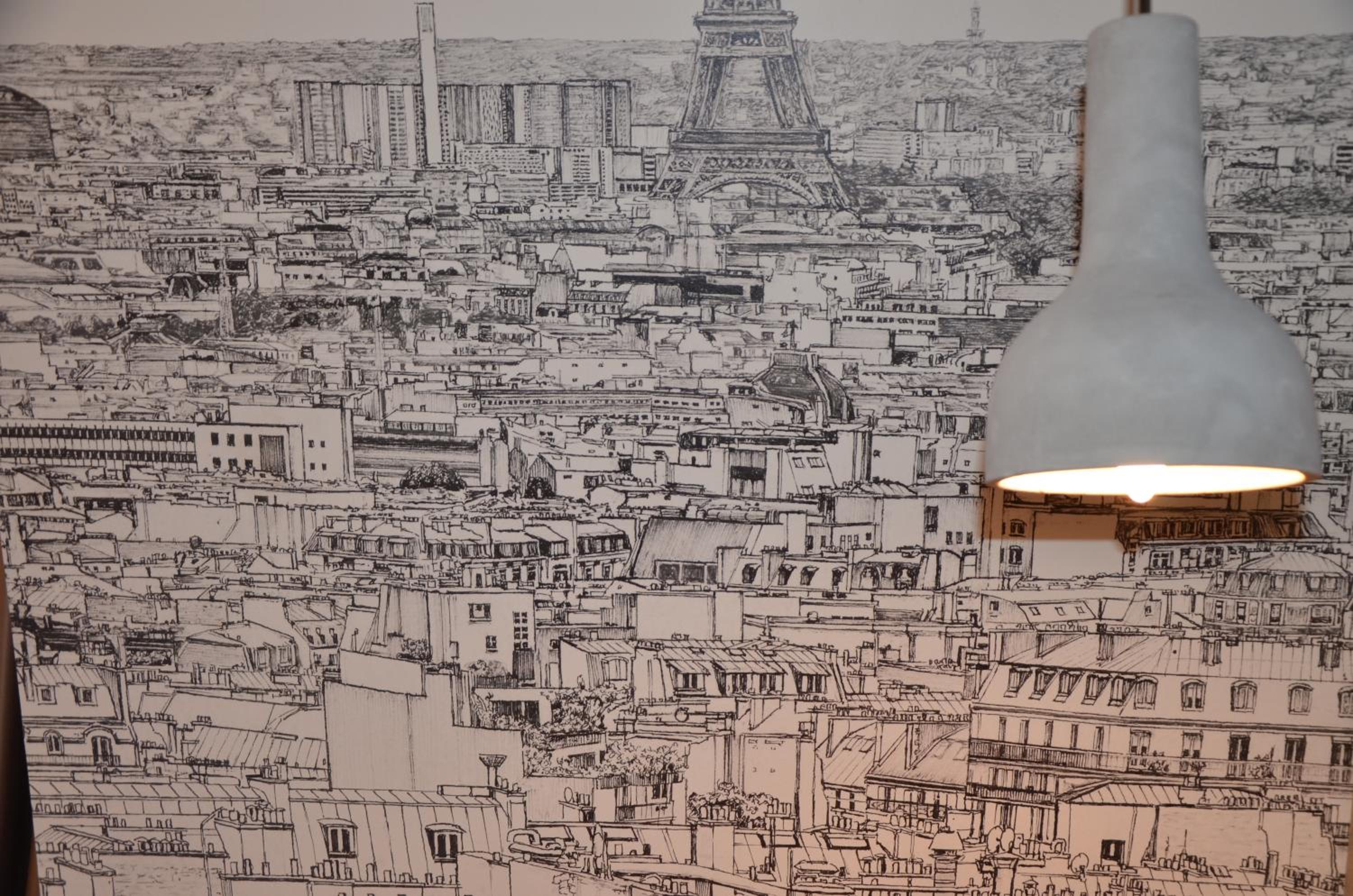 Double Room With Eiffel Tower View photo 2