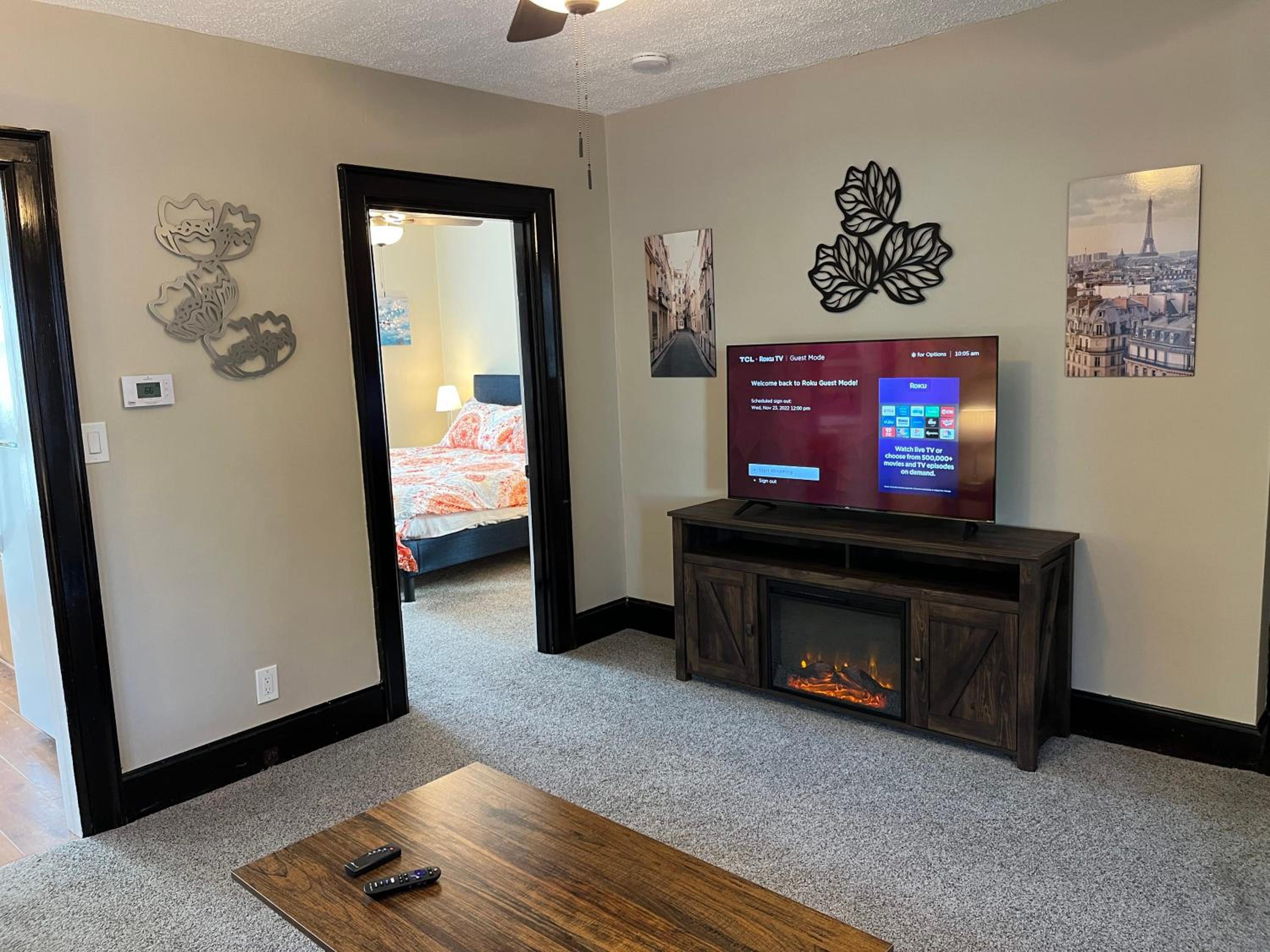 Apartment photo 1