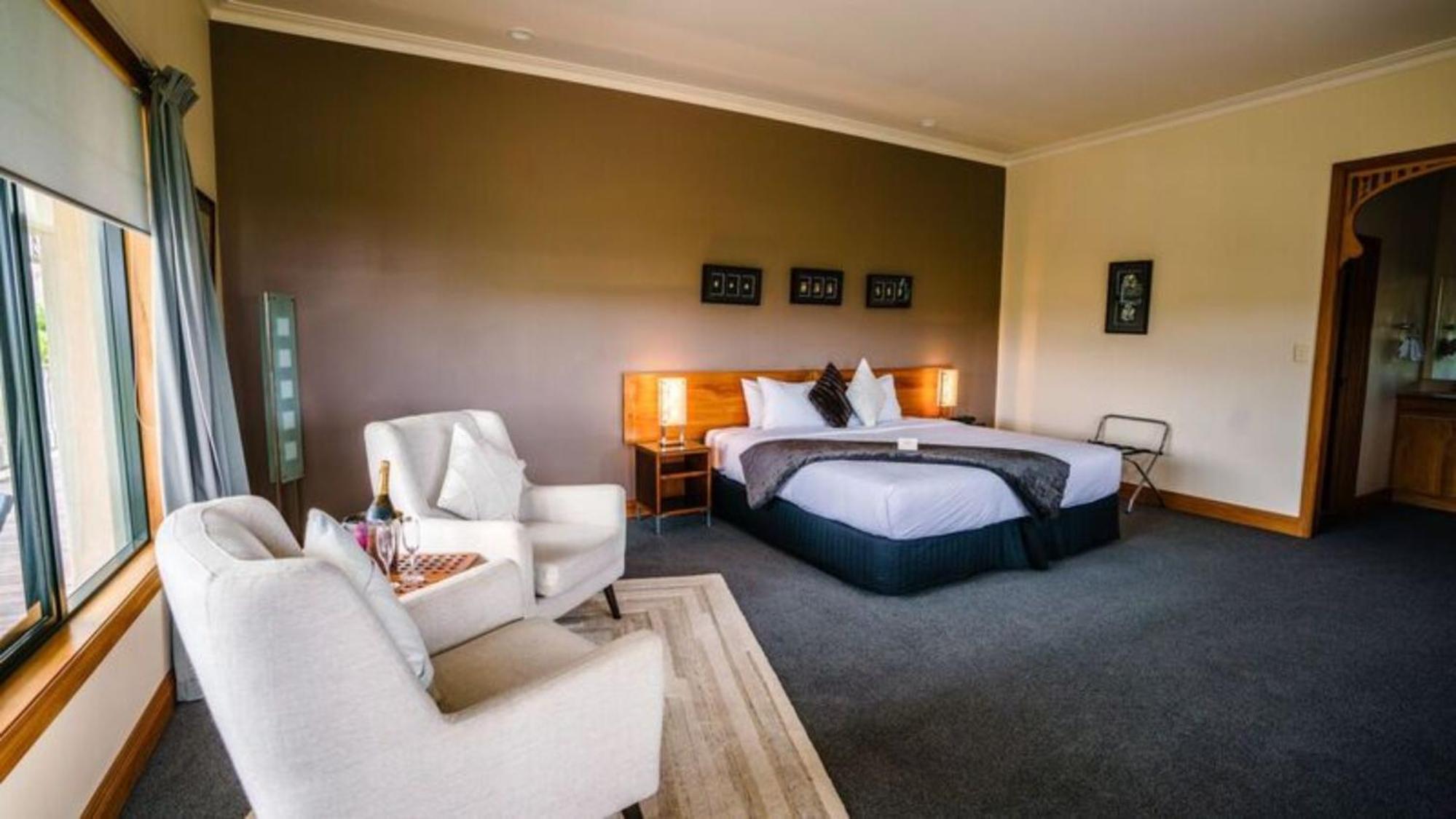 Standard Double Room - Photo 2