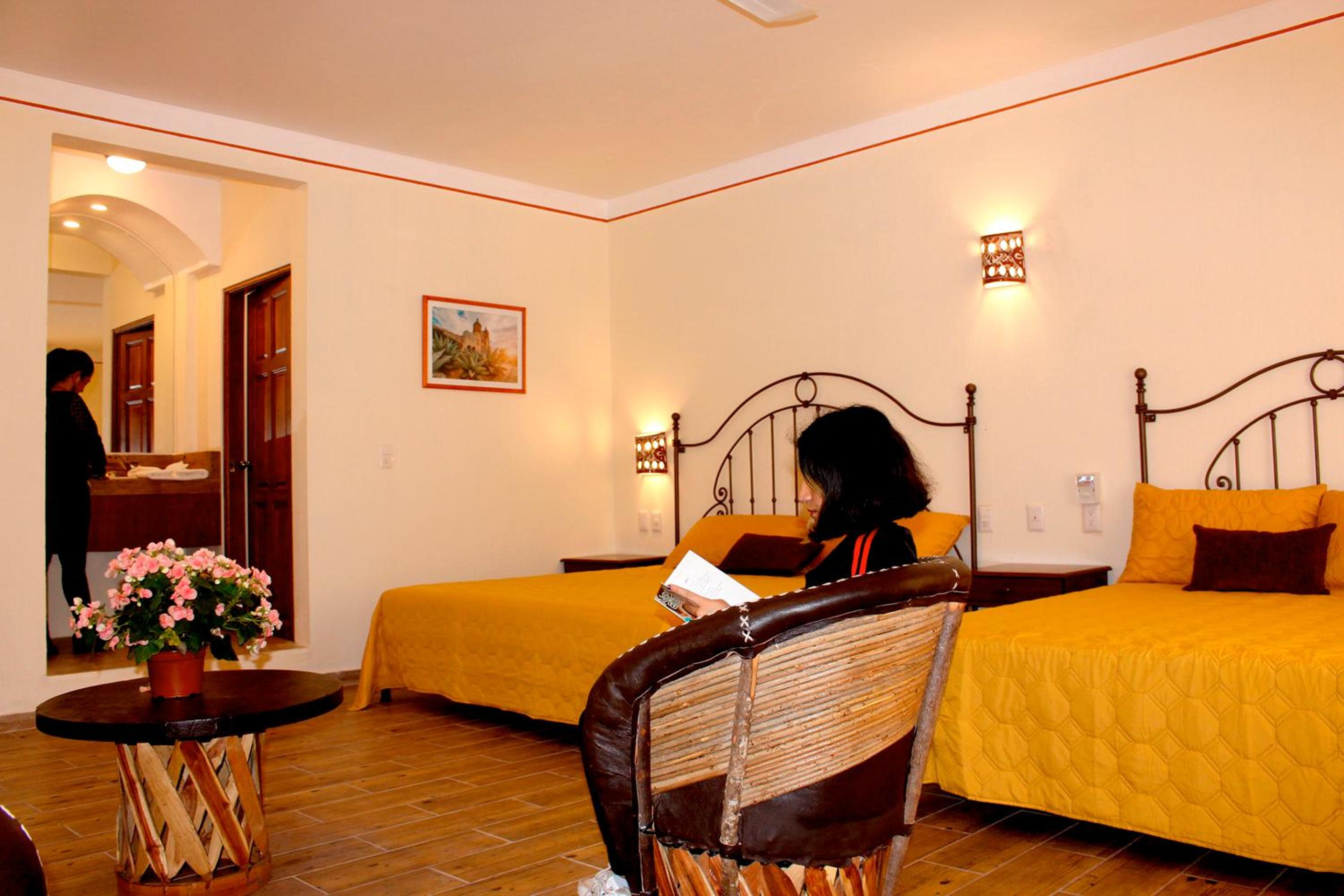 Double Room with Two Double Beds photo 2