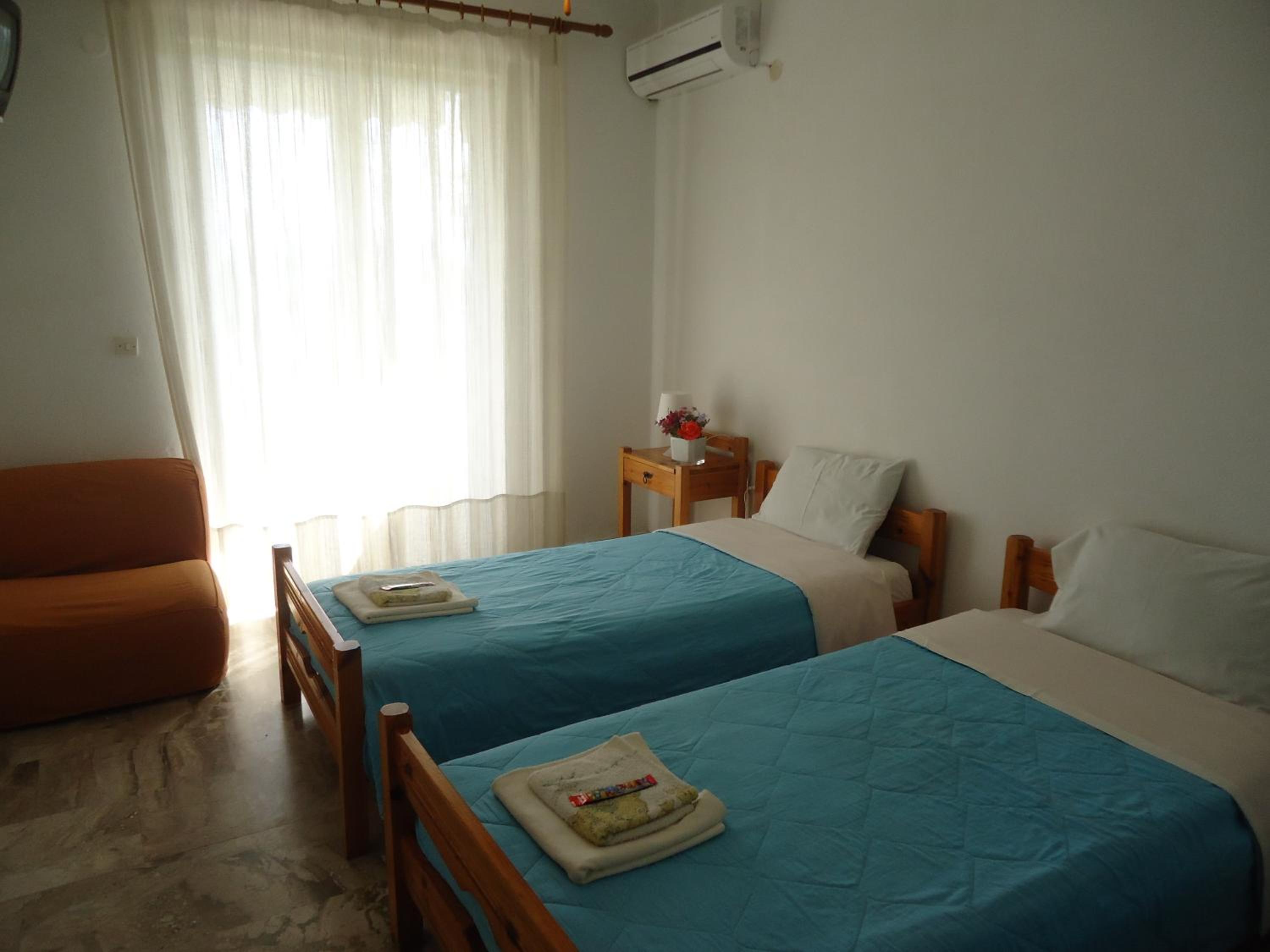 Apartment (4 Adults)