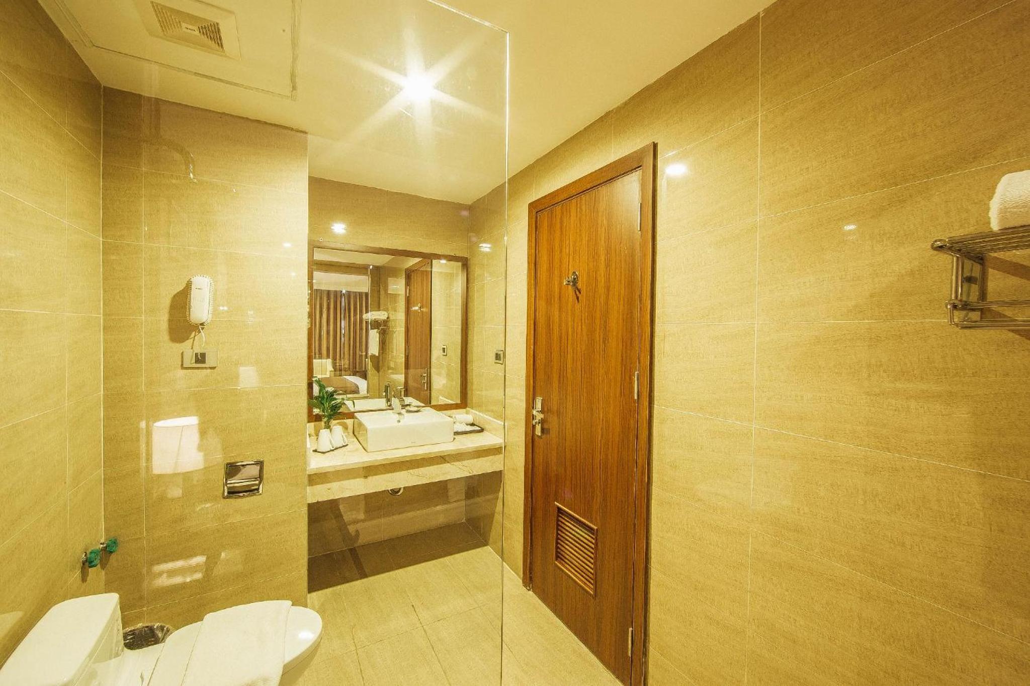Deluxe Twin Room photo 2