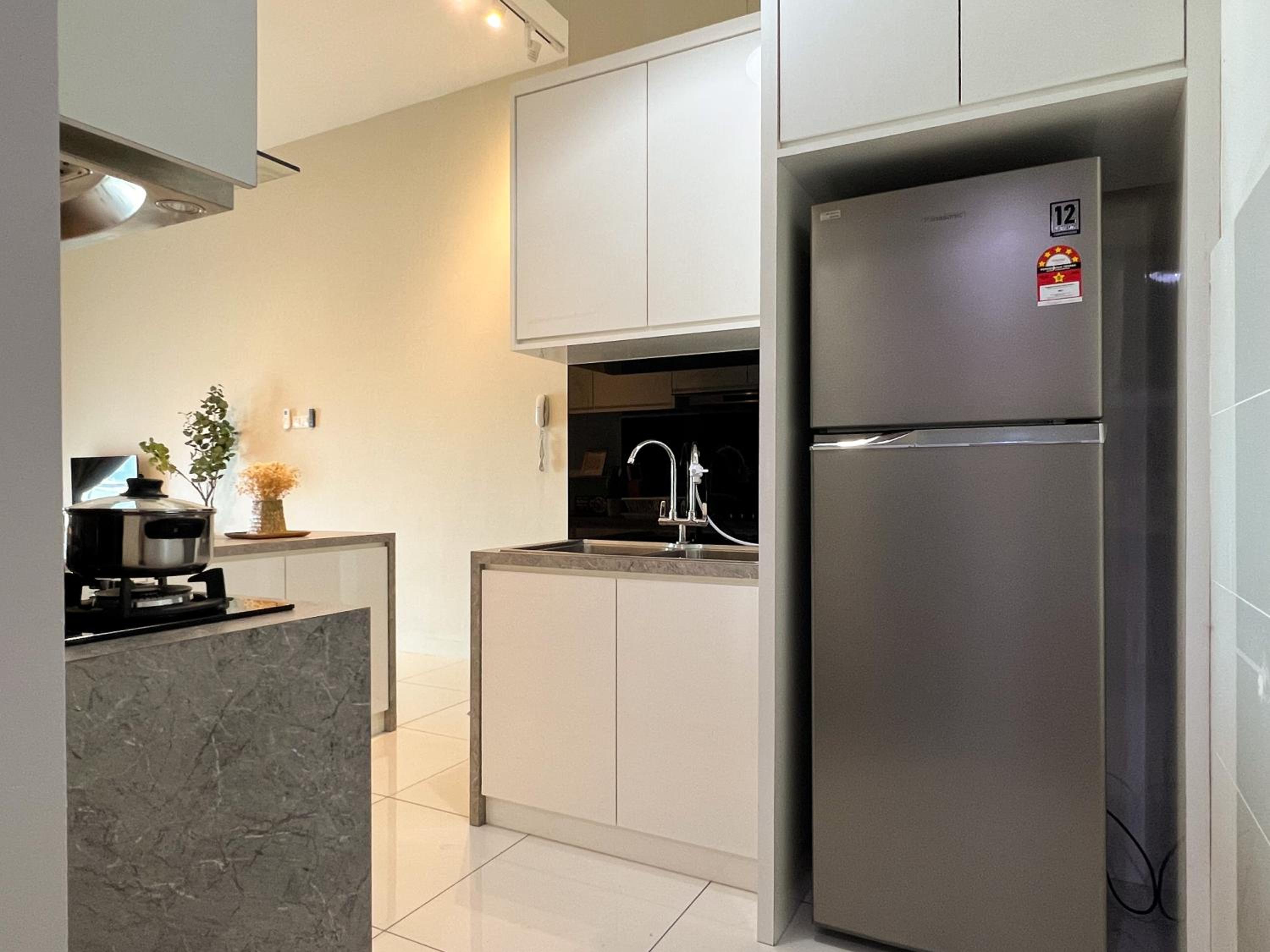 Two-Bedroom Apartment - Photo 11