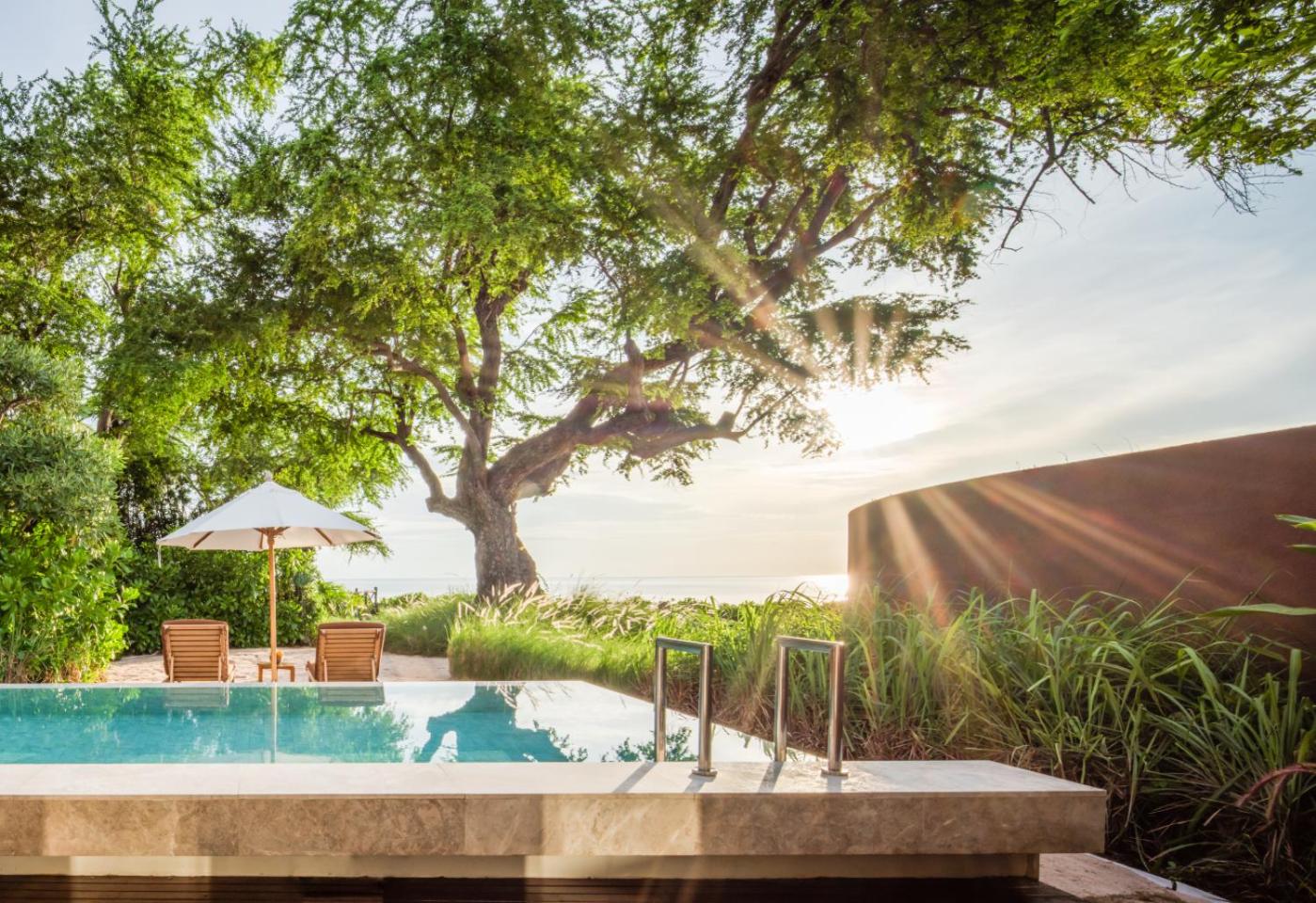 Pool Villa with Beach Front - Photo 4