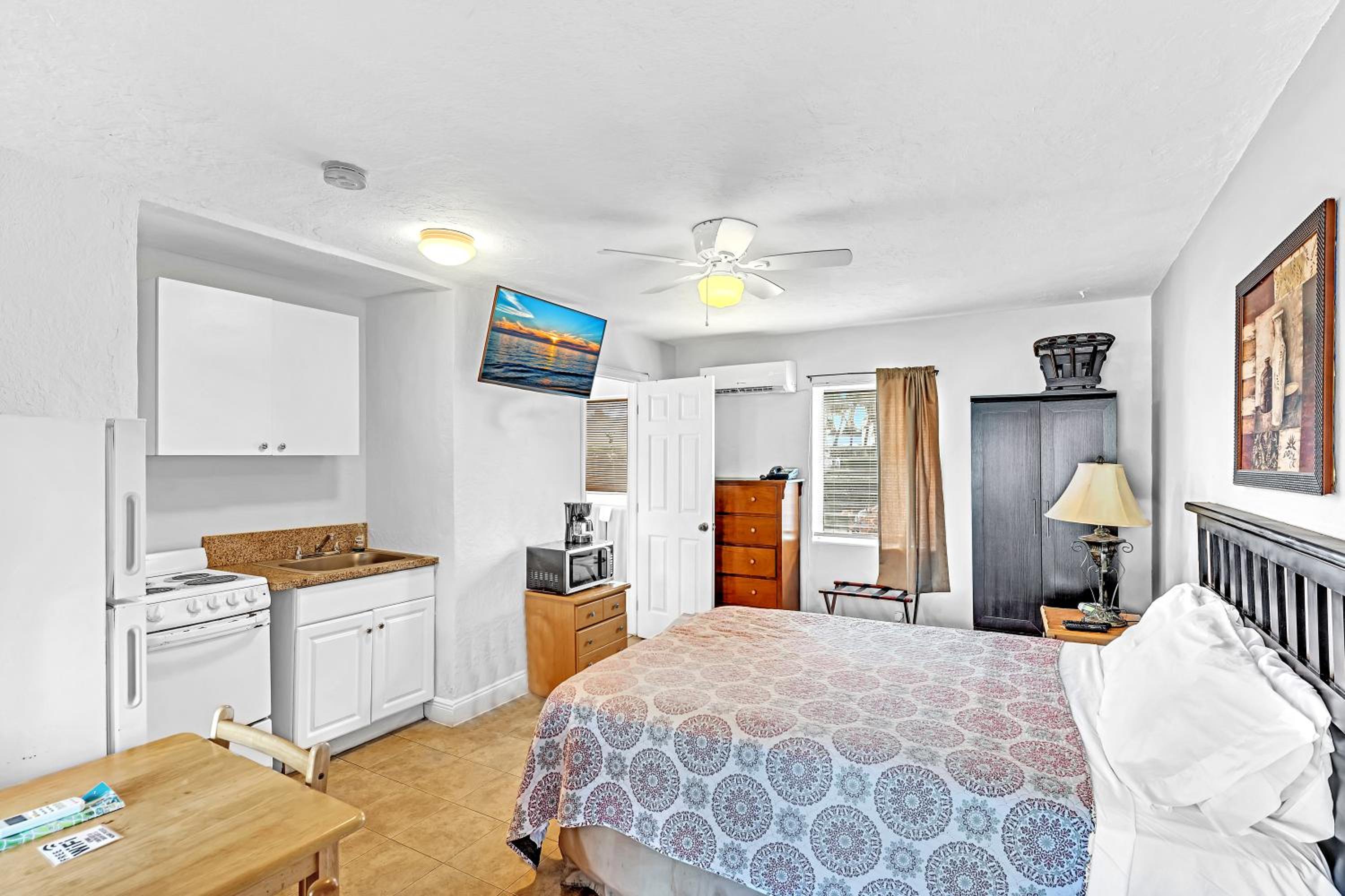 Deluxe Single Room photo 3