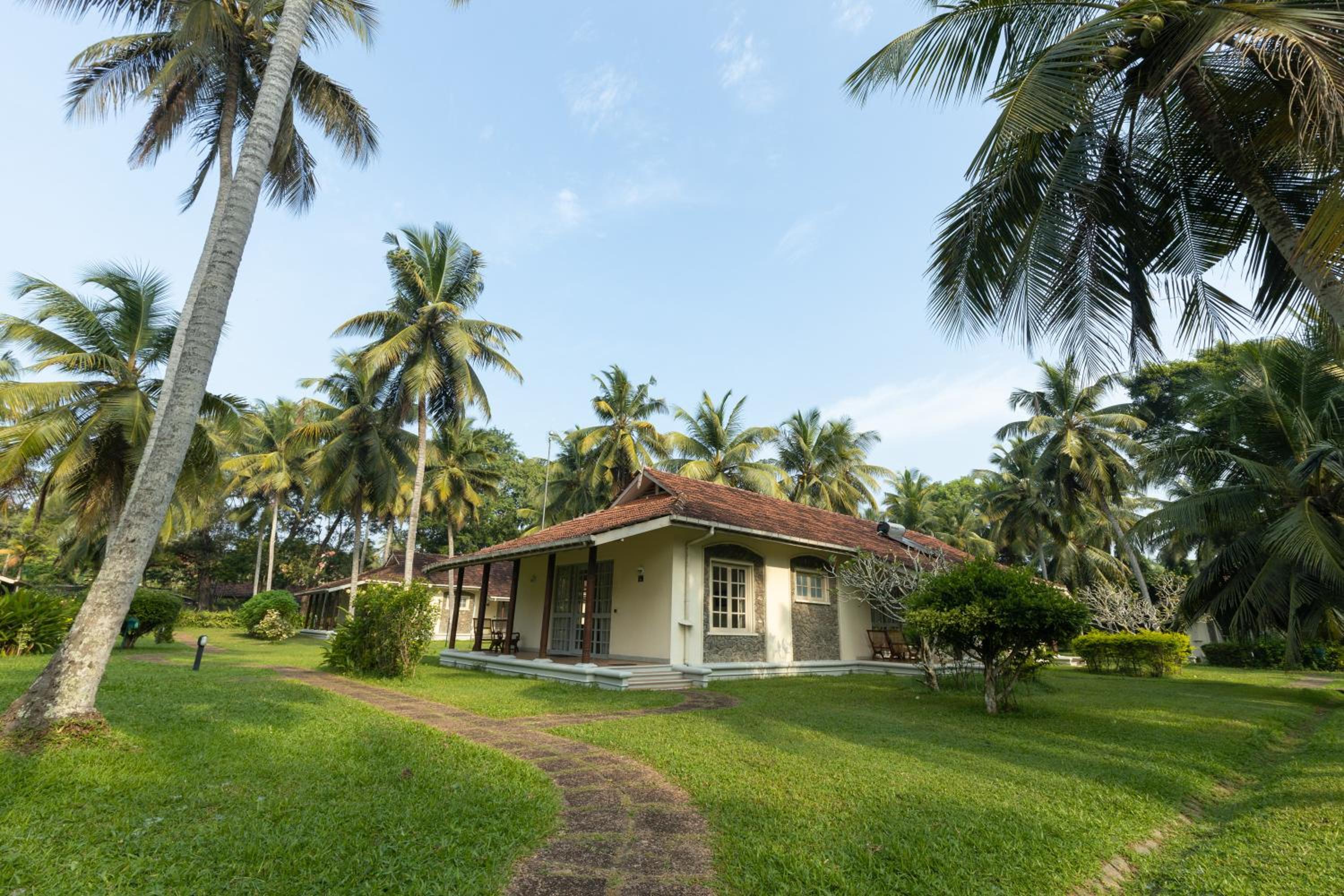 Villa with Garden View