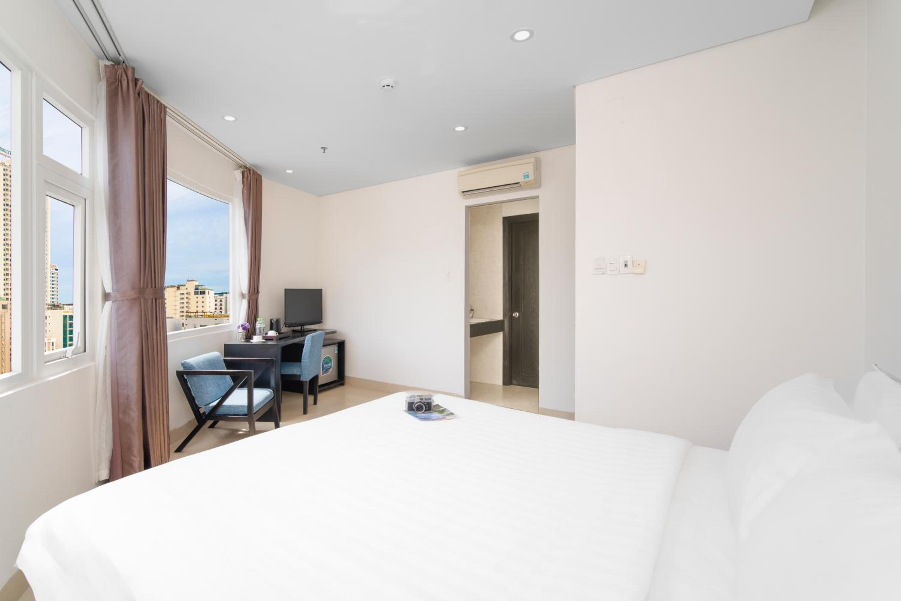 Deluxe Double Room - Photo 5