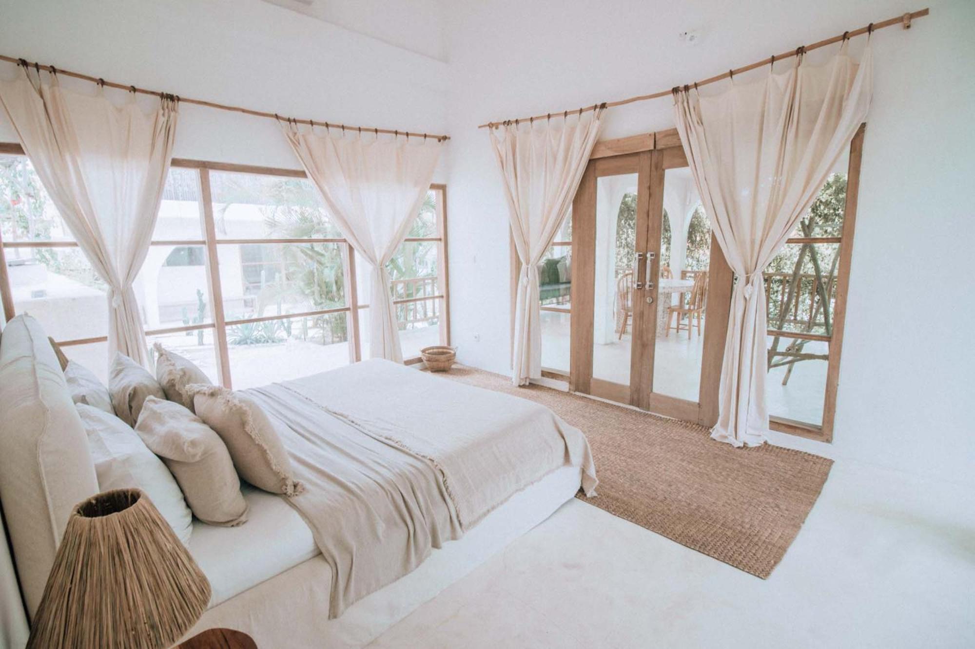 Suite with Balcony - Photo 18