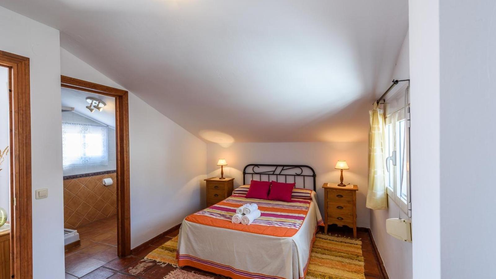 Three-Bedroom House photo 3