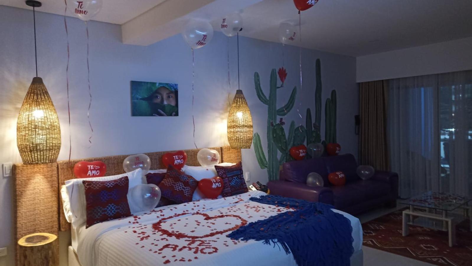 Suite with Balcony photo 1